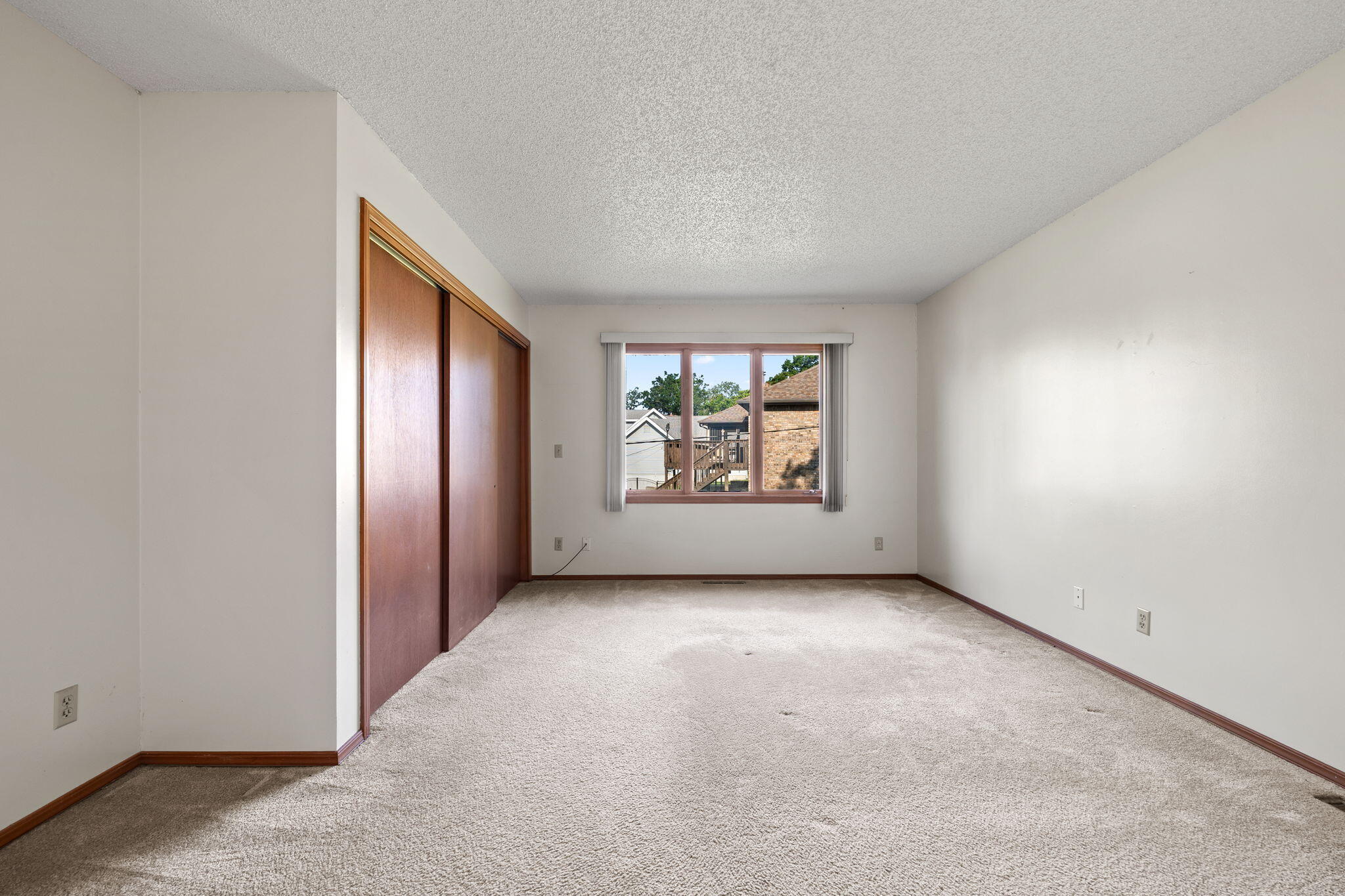 100 Sunshine Lane Property Photo 15