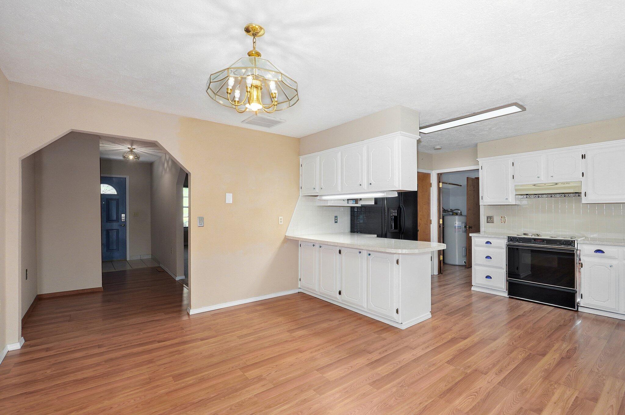 620 East Wilson Street Property Photo 10