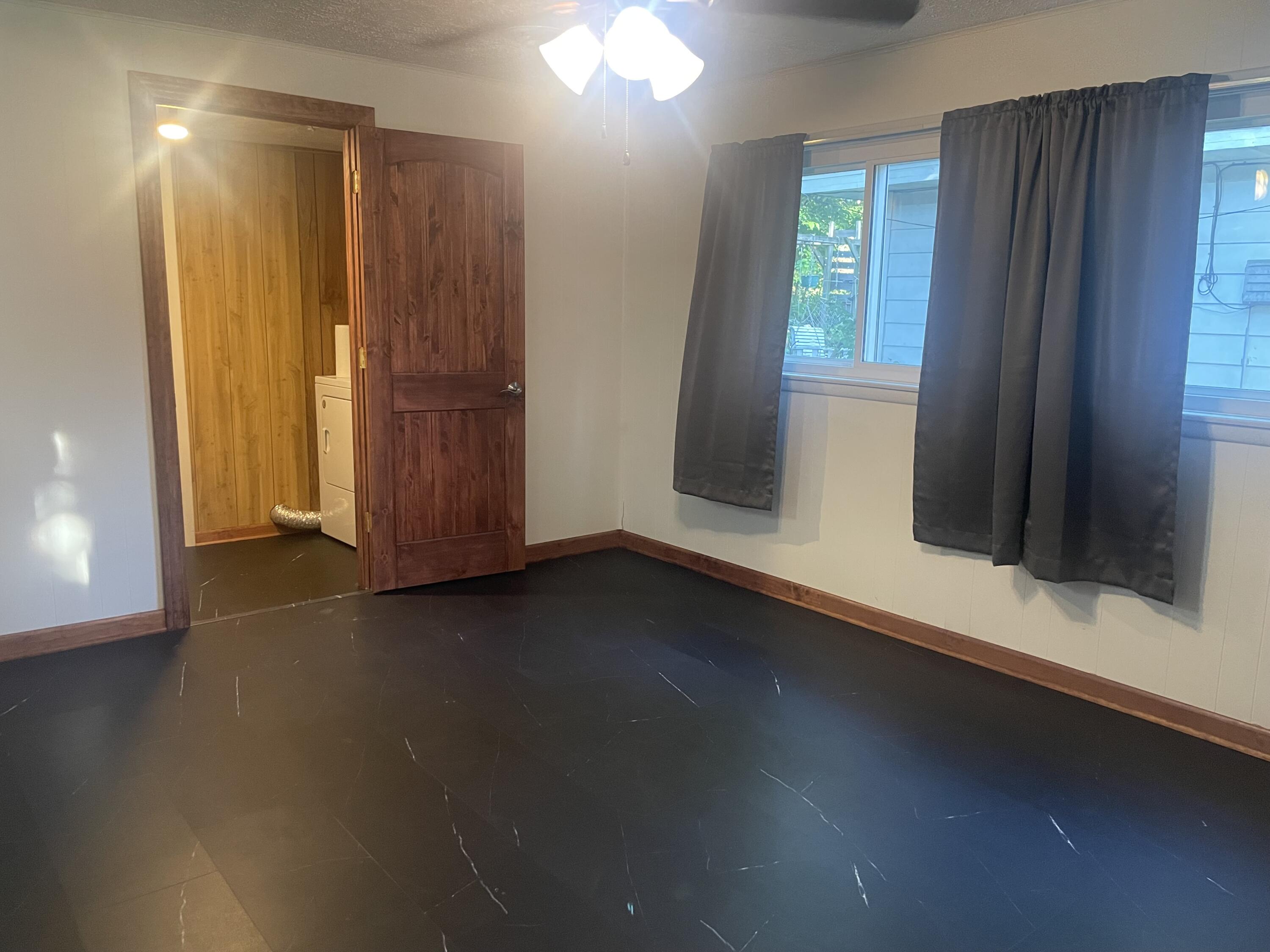 428 North Olive Street Property Photo 12
