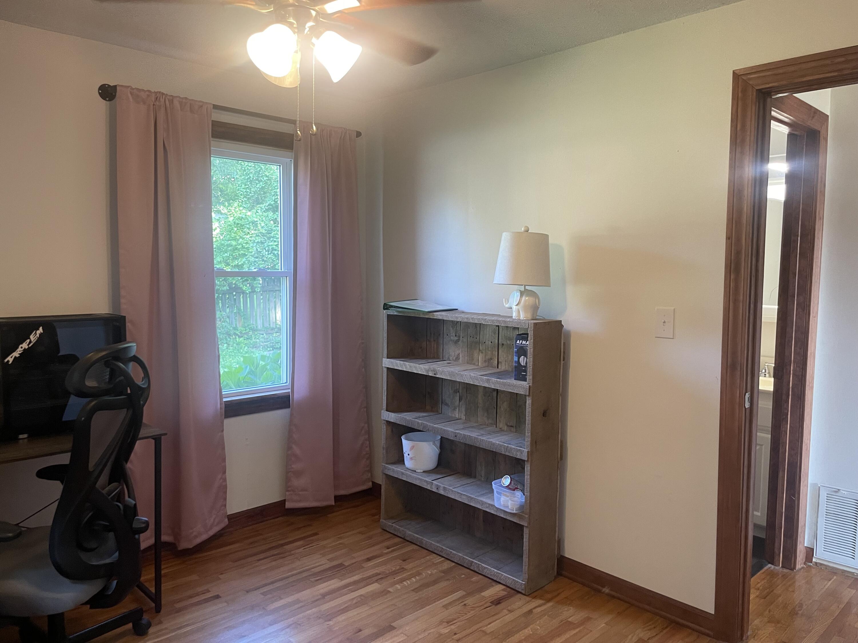 428 North Olive Street Property Photo 20