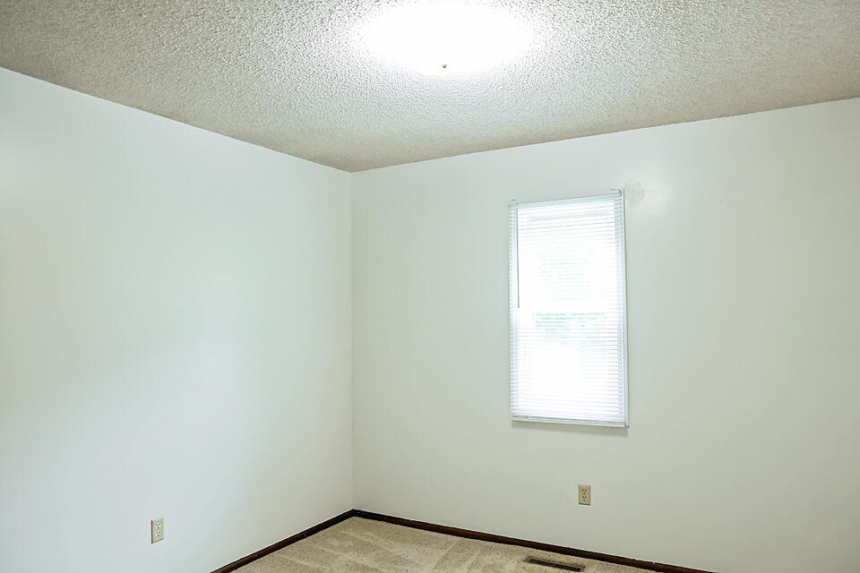 4106 South Tallyrand Avenue Property Photo 8