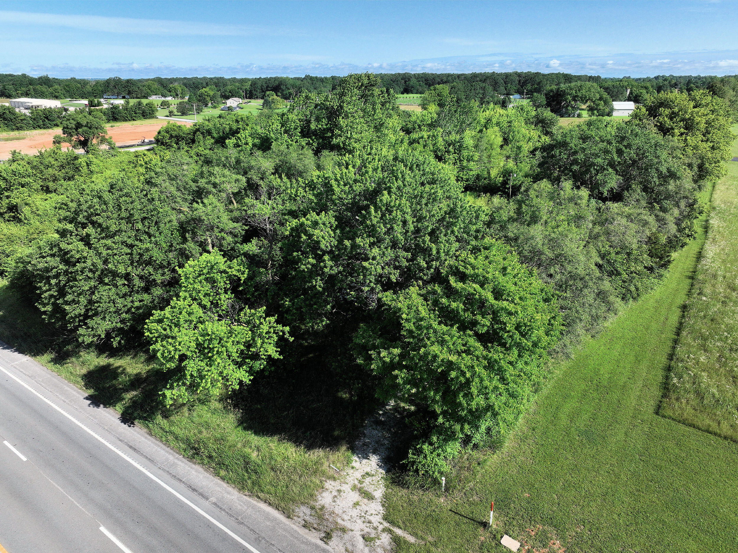 3897 West Lewis And Clark Expressway Property Photo 5