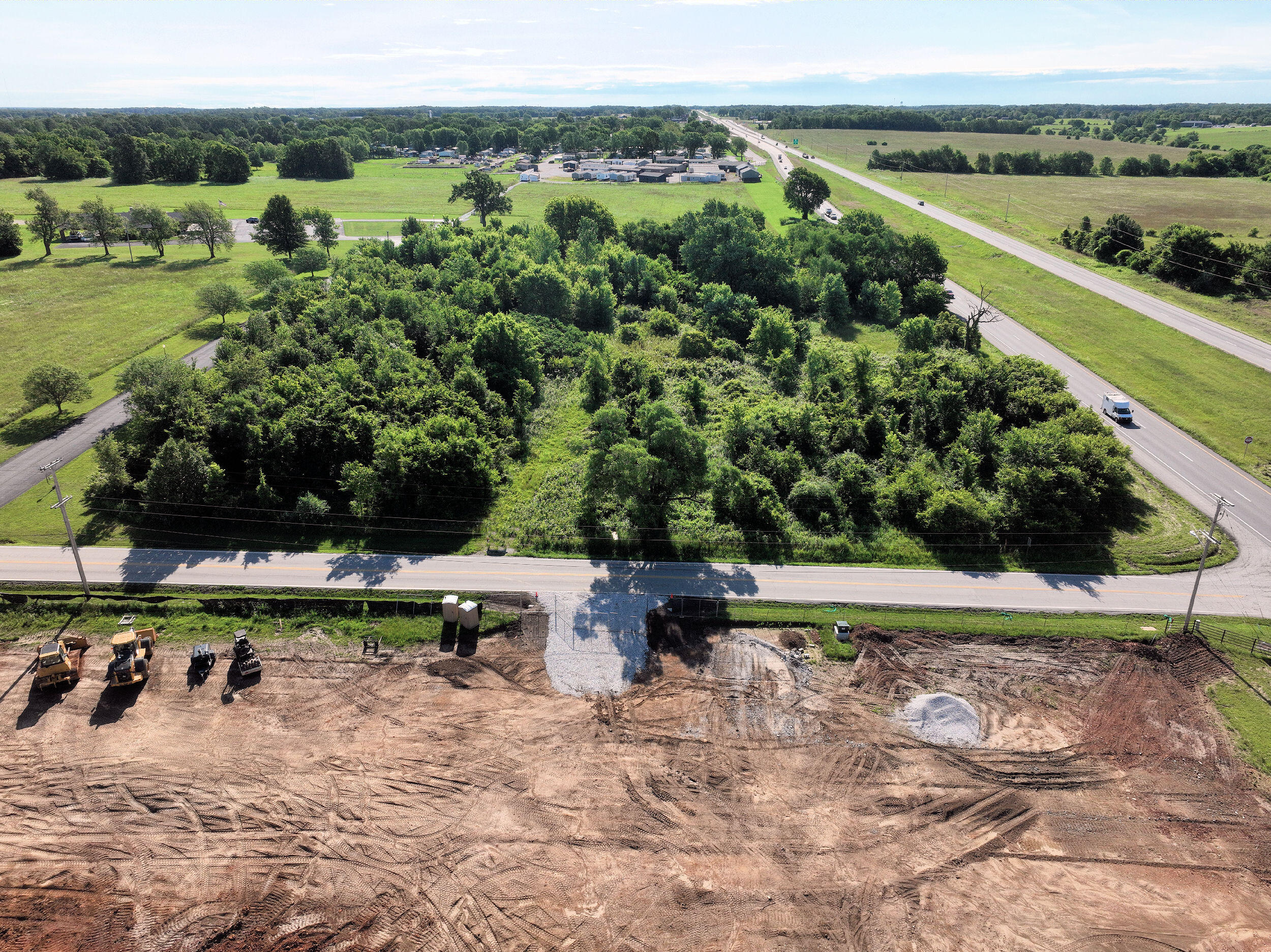 3897 West Lewis And Clark Expressway Property Photo 12