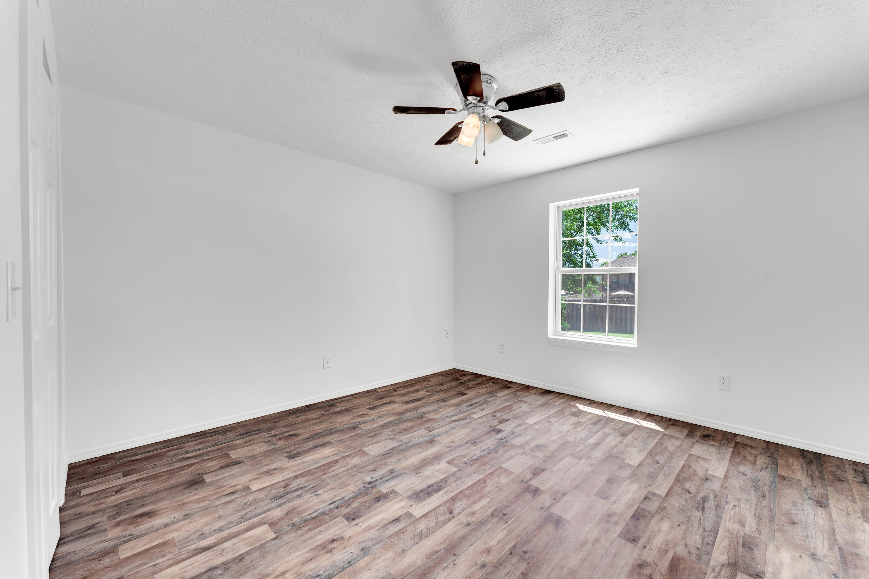 639 North Althea Avenue Property Photo 37
