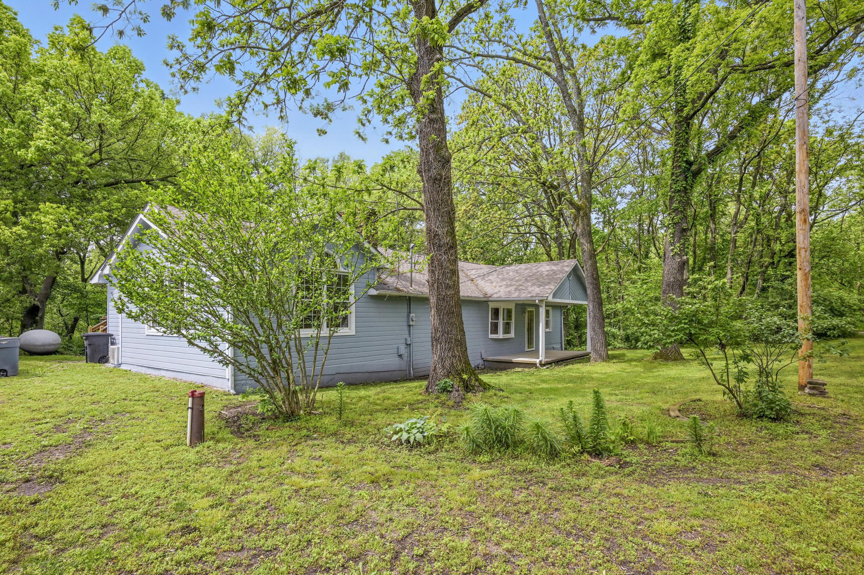 7953 County Lane 192 Property Photo 4