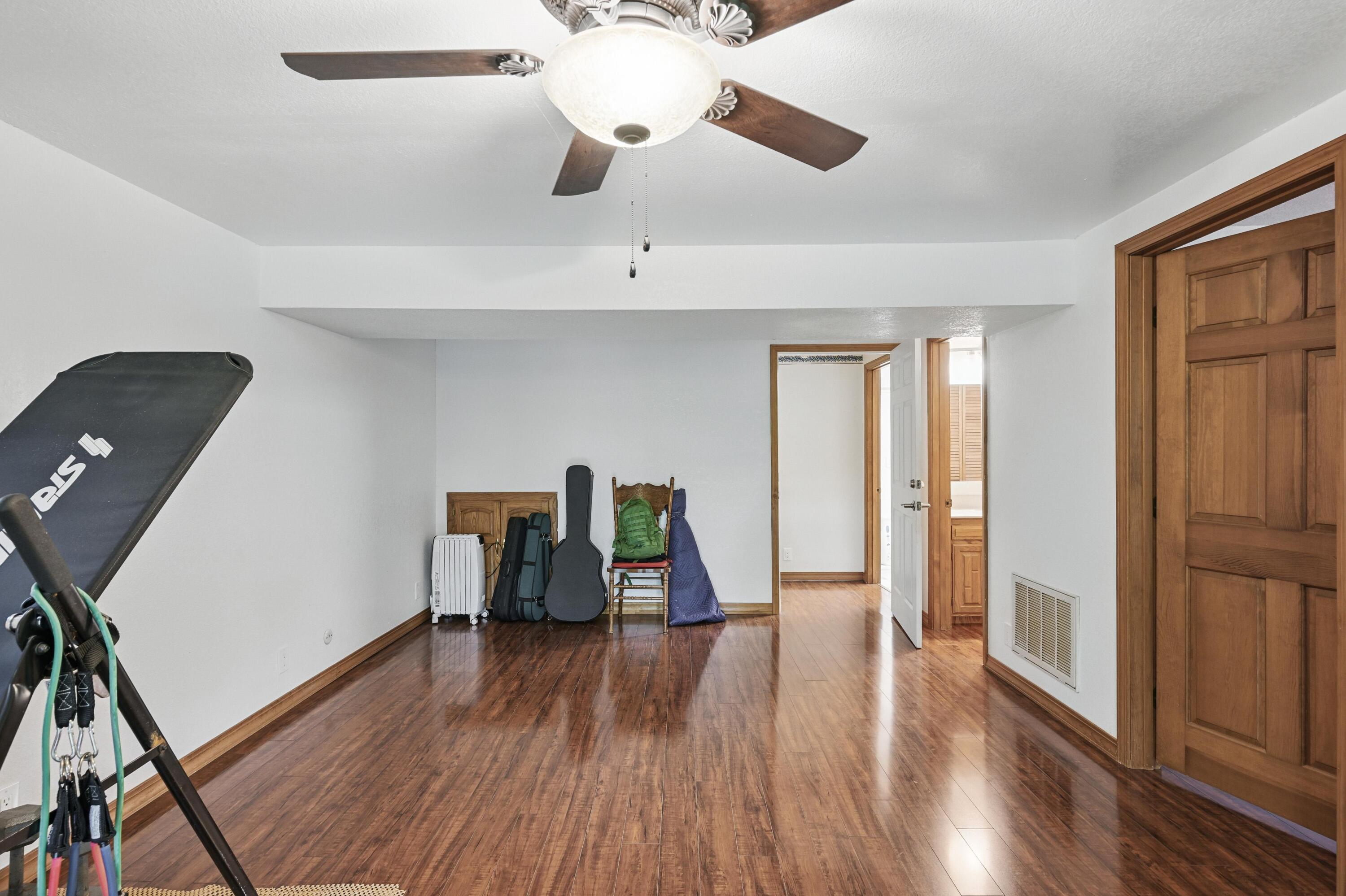 7953 County Lane 192 Property Photo 22