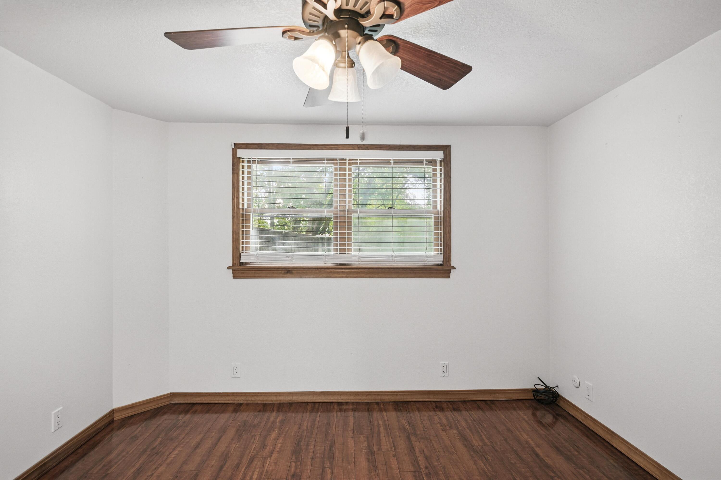 7953 County Lane 192 Property Photo 24