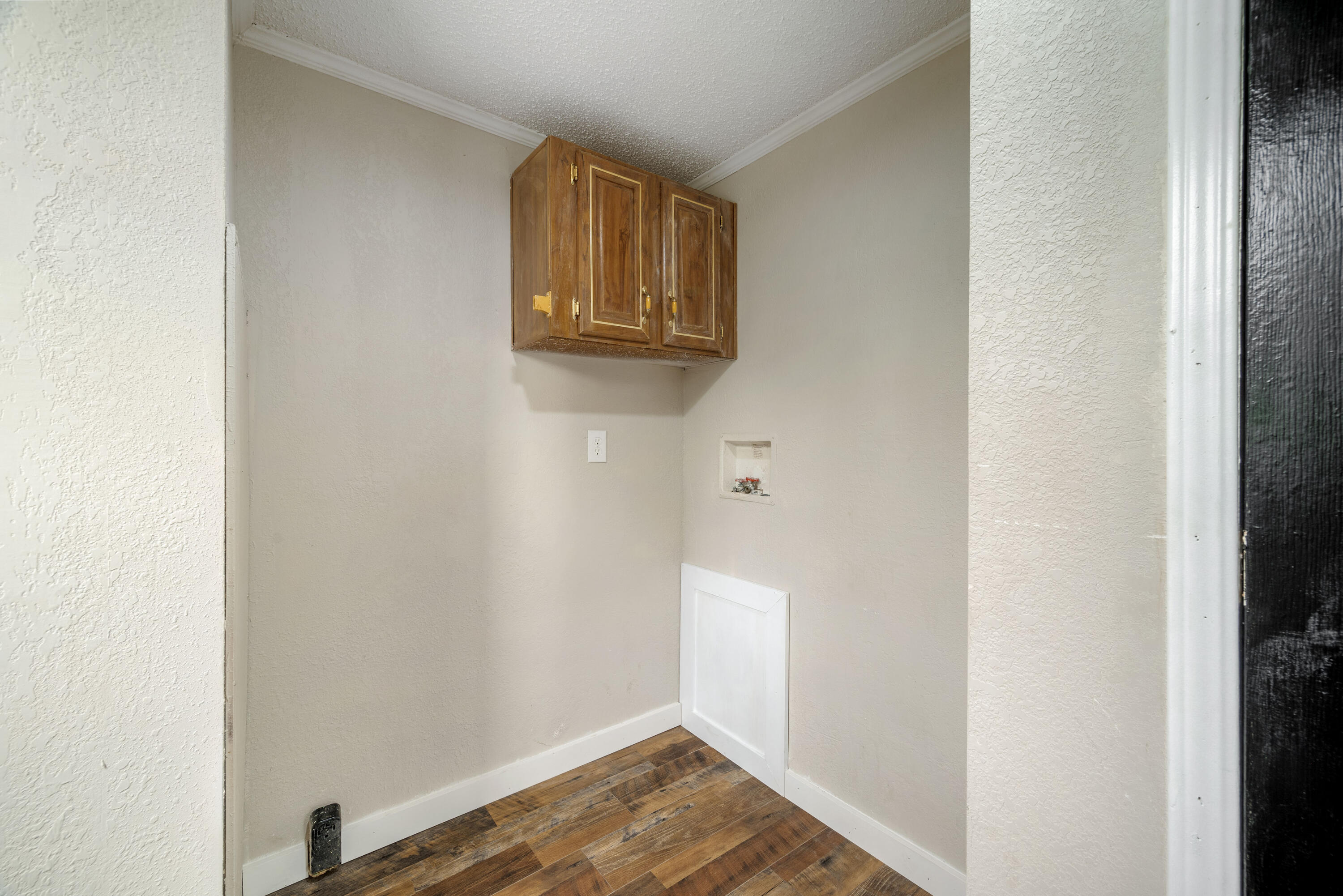 16062 Farm Road 1115 Property Photo 18