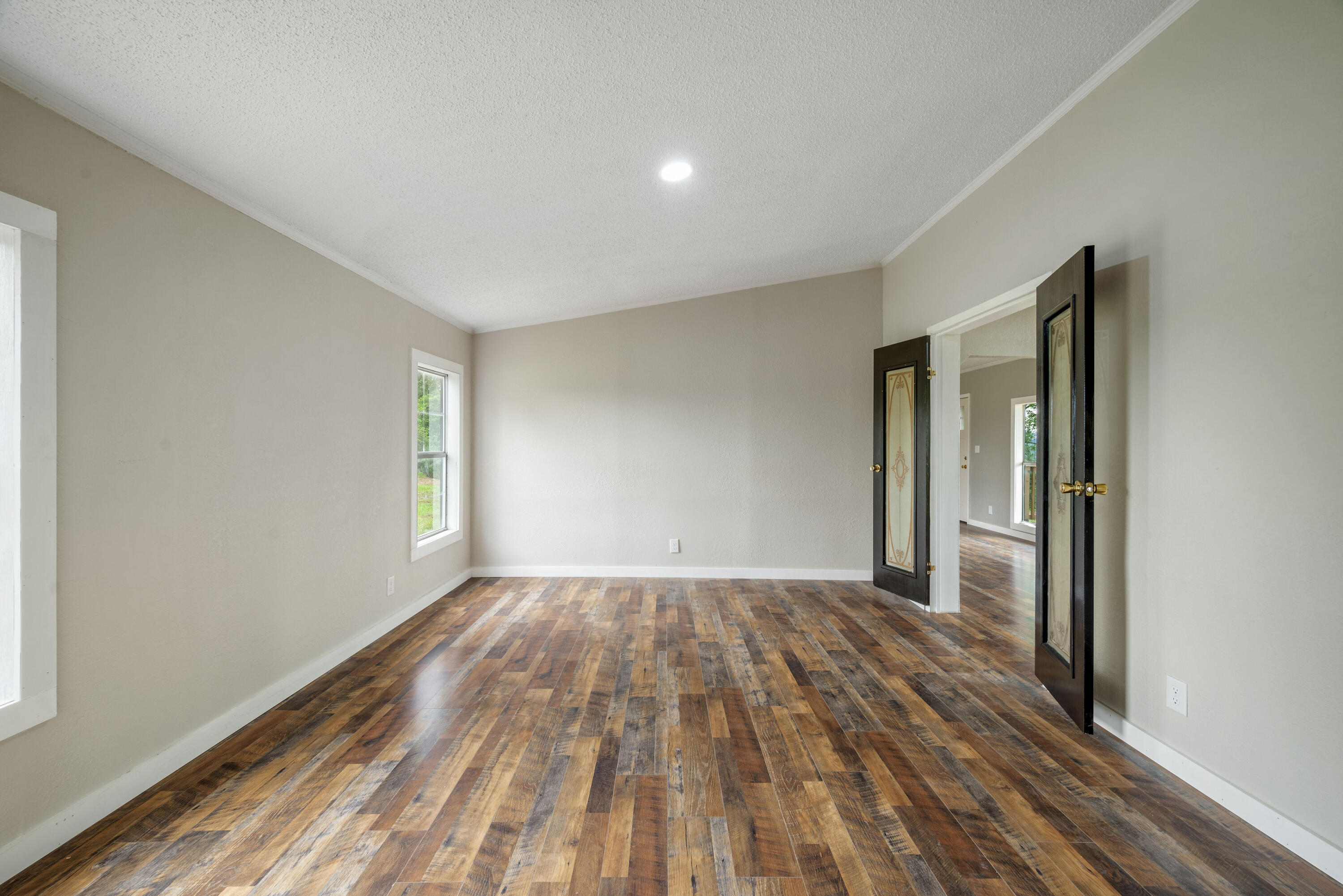 16062 Farm Road 1115 Property Photo 20