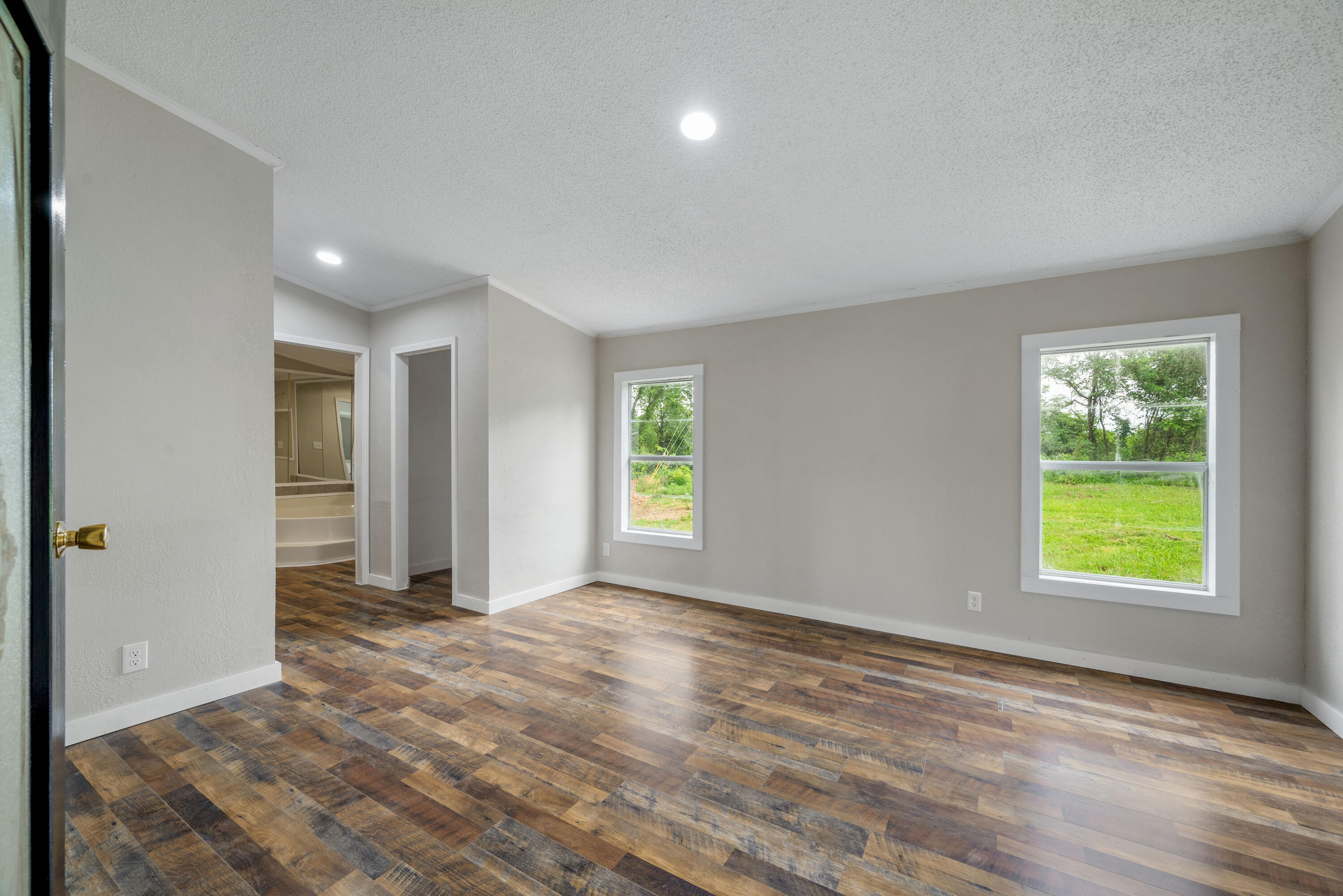 16062 Farm Road 1115 Property Photo 21