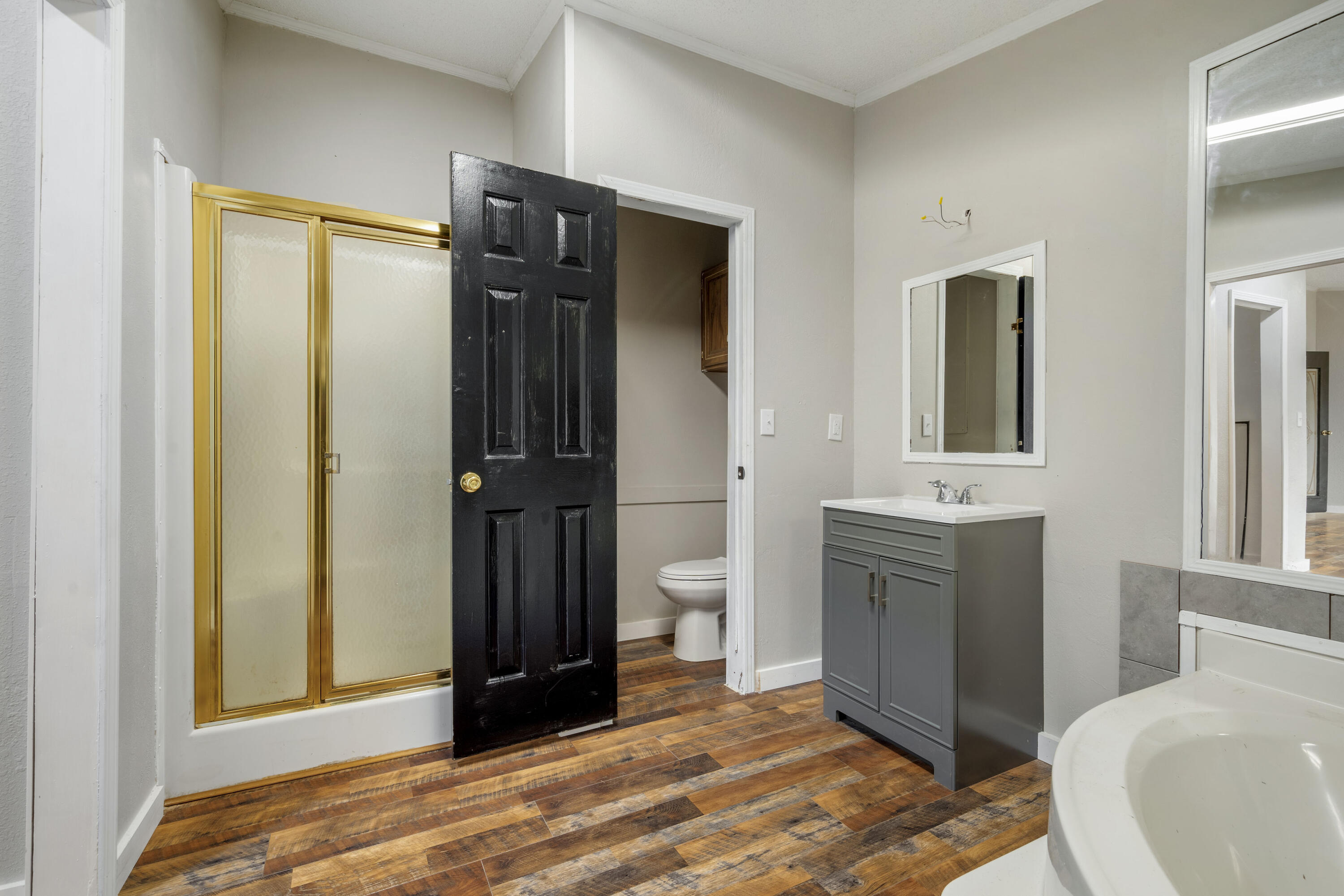 16062 Farm Road 1115 Property Photo 25