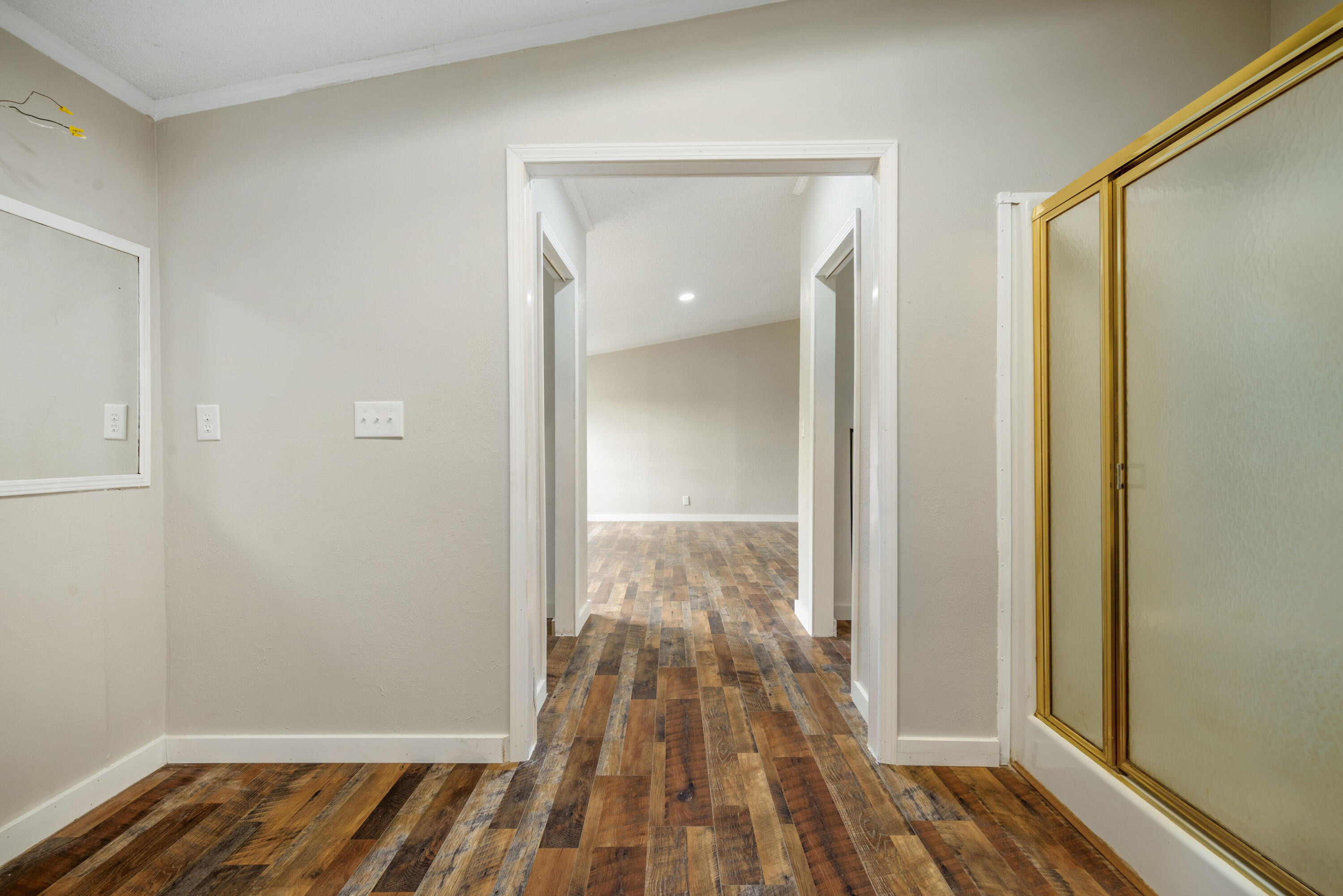 16062 Farm Road 1115 Property Photo 26
