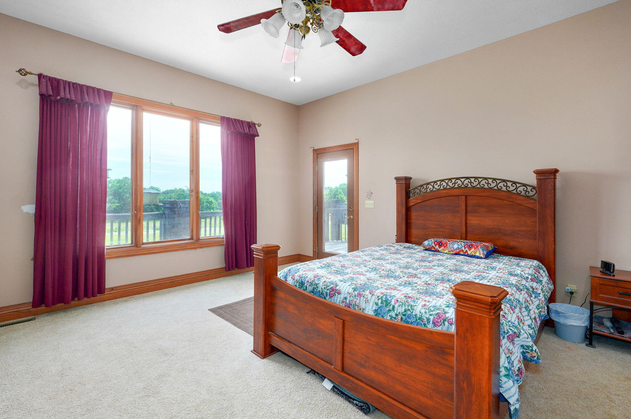 9215 West Farm Road 94 Property Photo 26