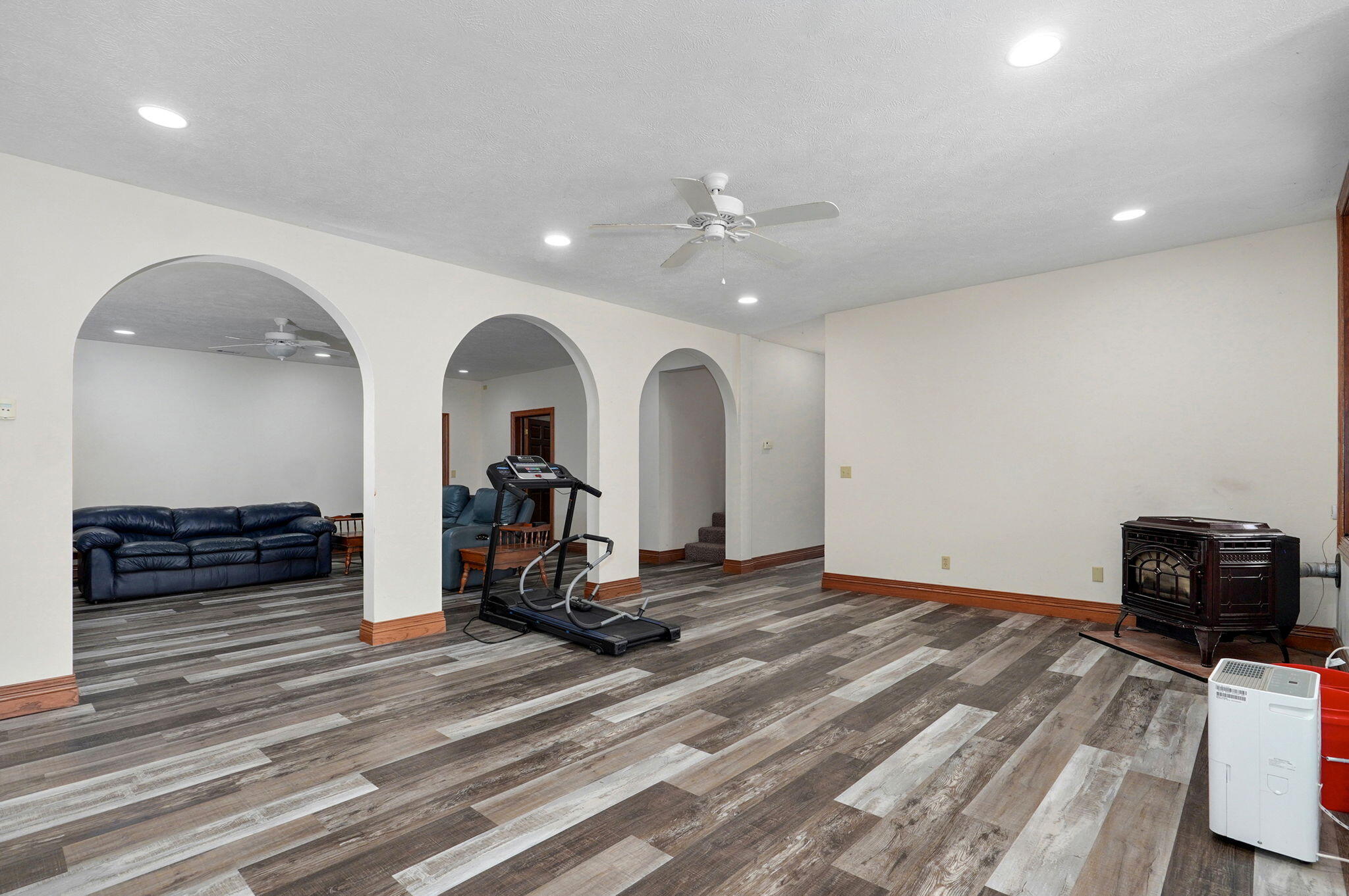 9215 West Farm Road 94 Property Photo 37