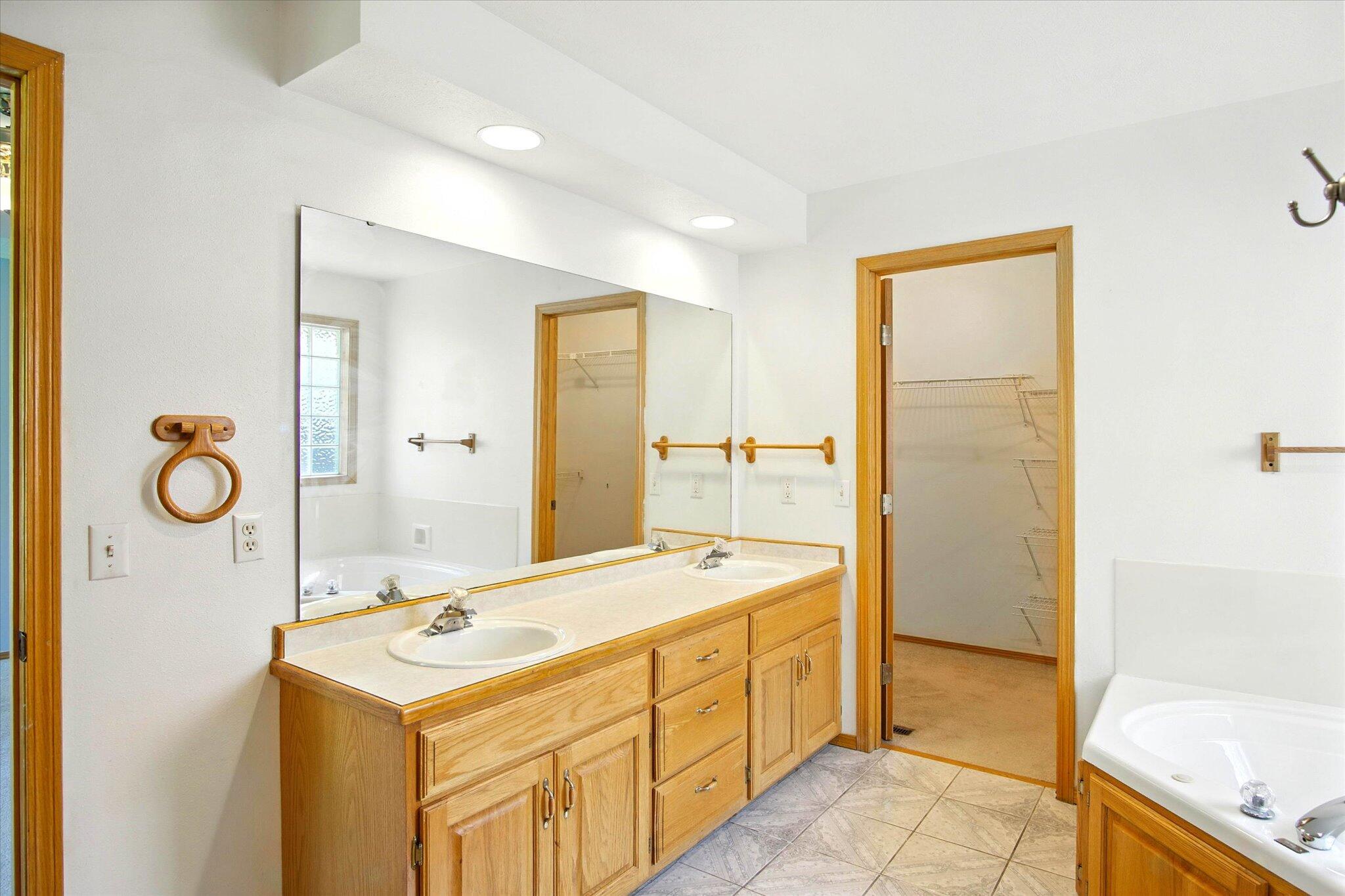 4939 South Prairie View Avenue Property Photo 31