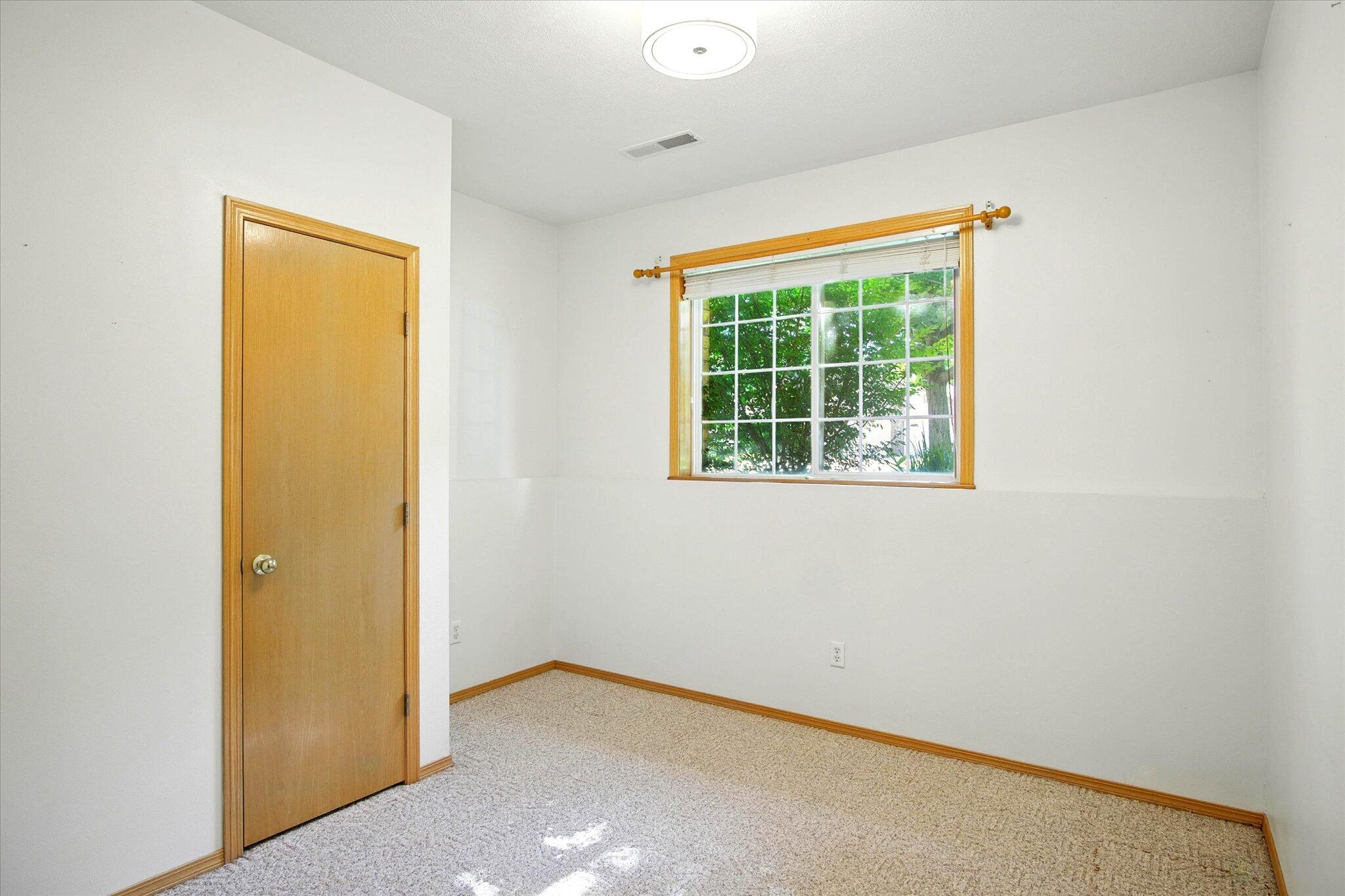 4939 South Prairie View Avenue Property Photo 39