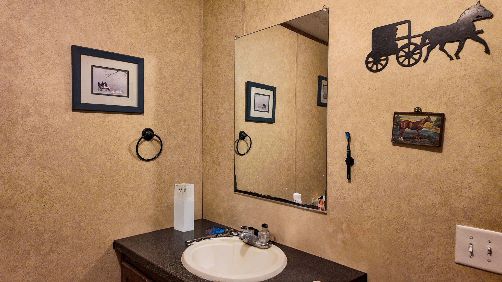 18080 County Road 361 Property Photo 23