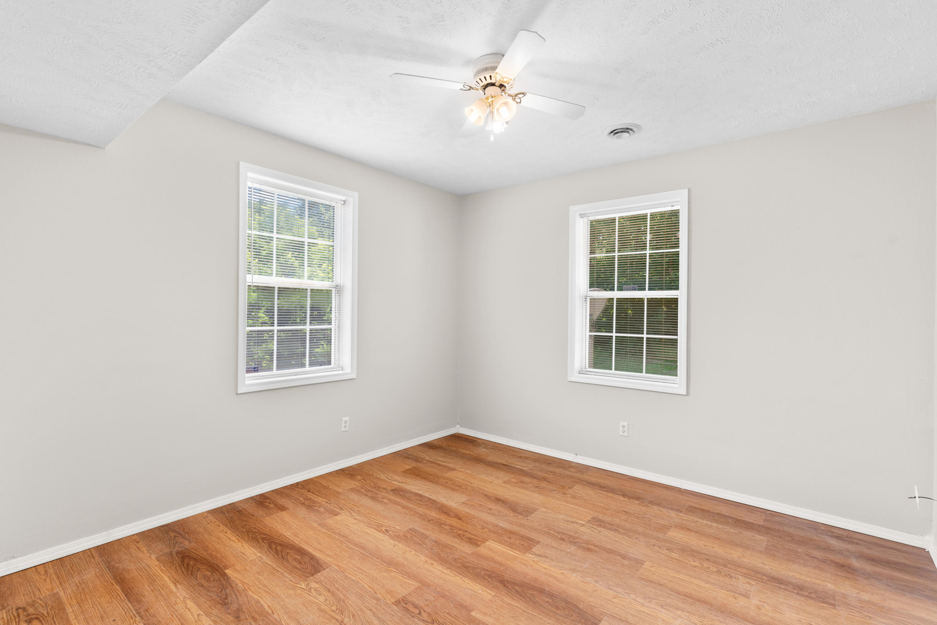 3069 South Palisades Drive Property Photo 23