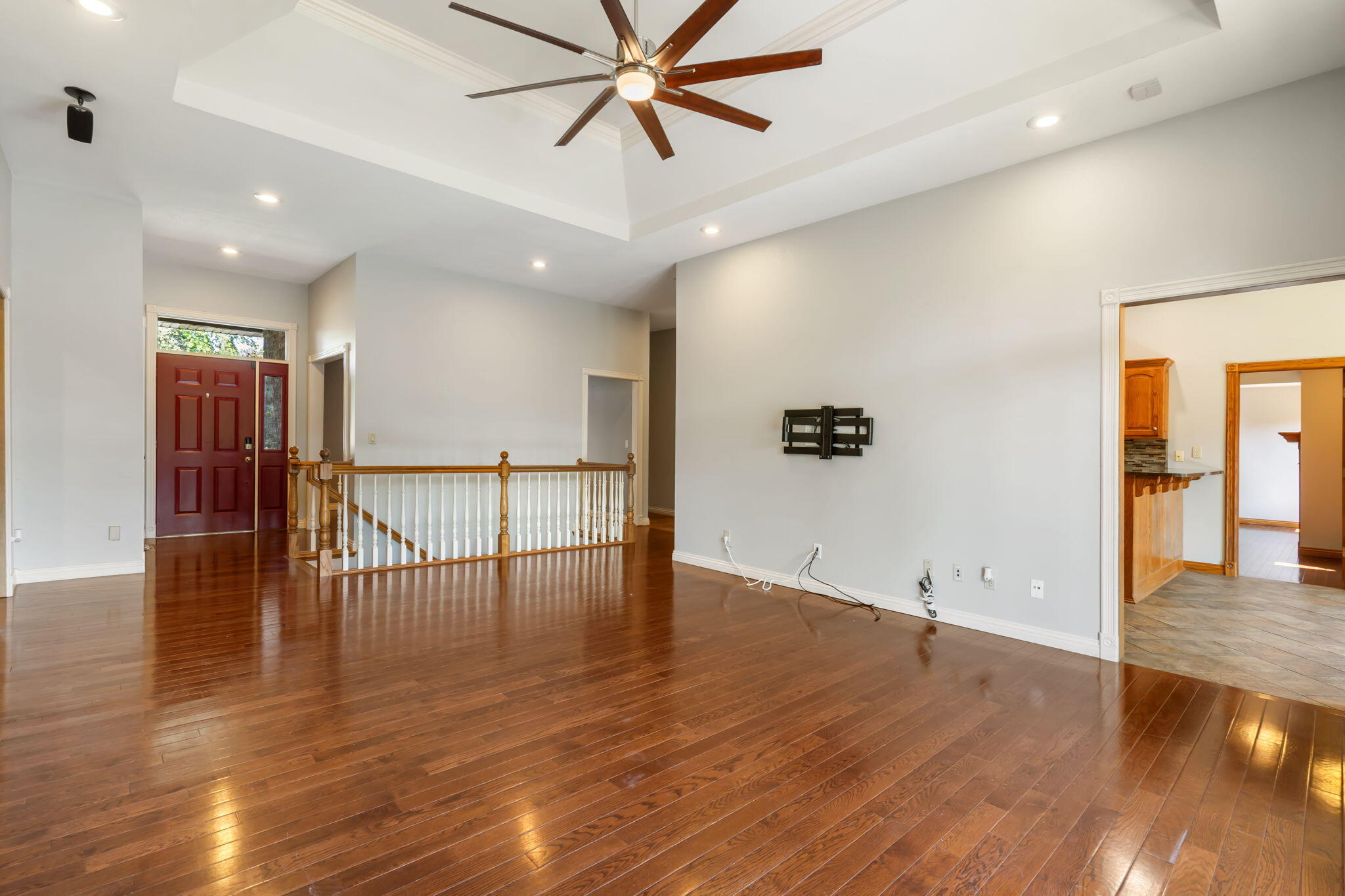 2661 East Ridgewood Drive Property Photo 4