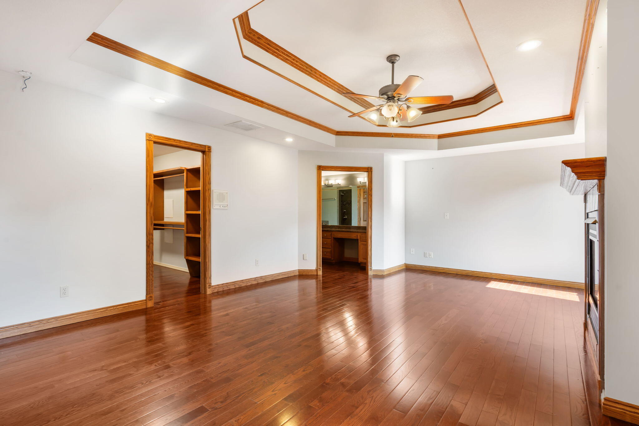 2661 East Ridgewood Drive Property Photo 18