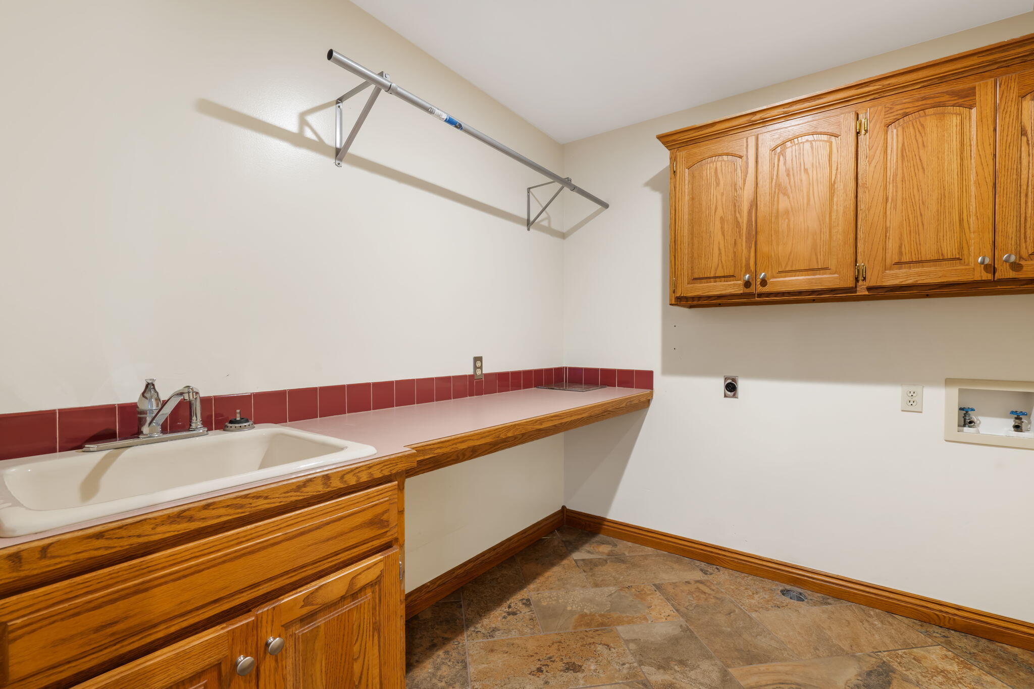 2661 East Ridgewood Drive Property Photo 40