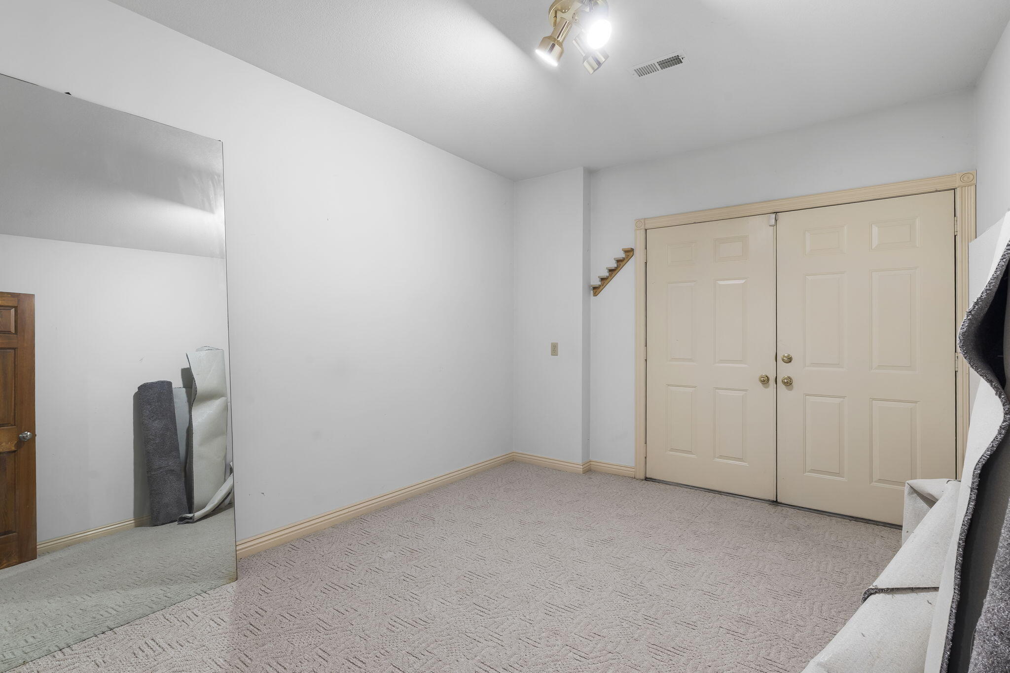 2661 East Ridgewood Drive Property Photo 43
