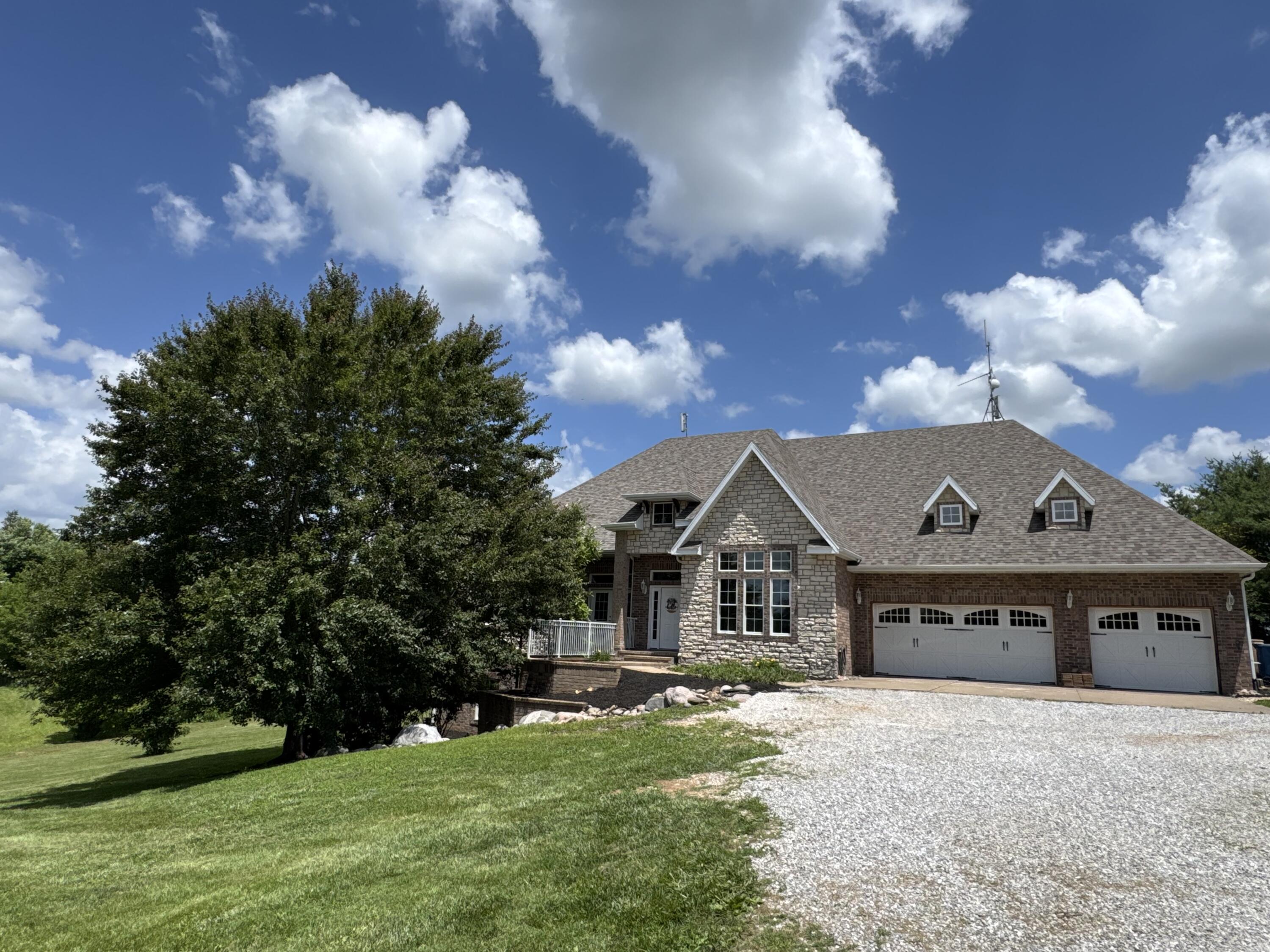 1776 South Gregg Road Property Photo 1
