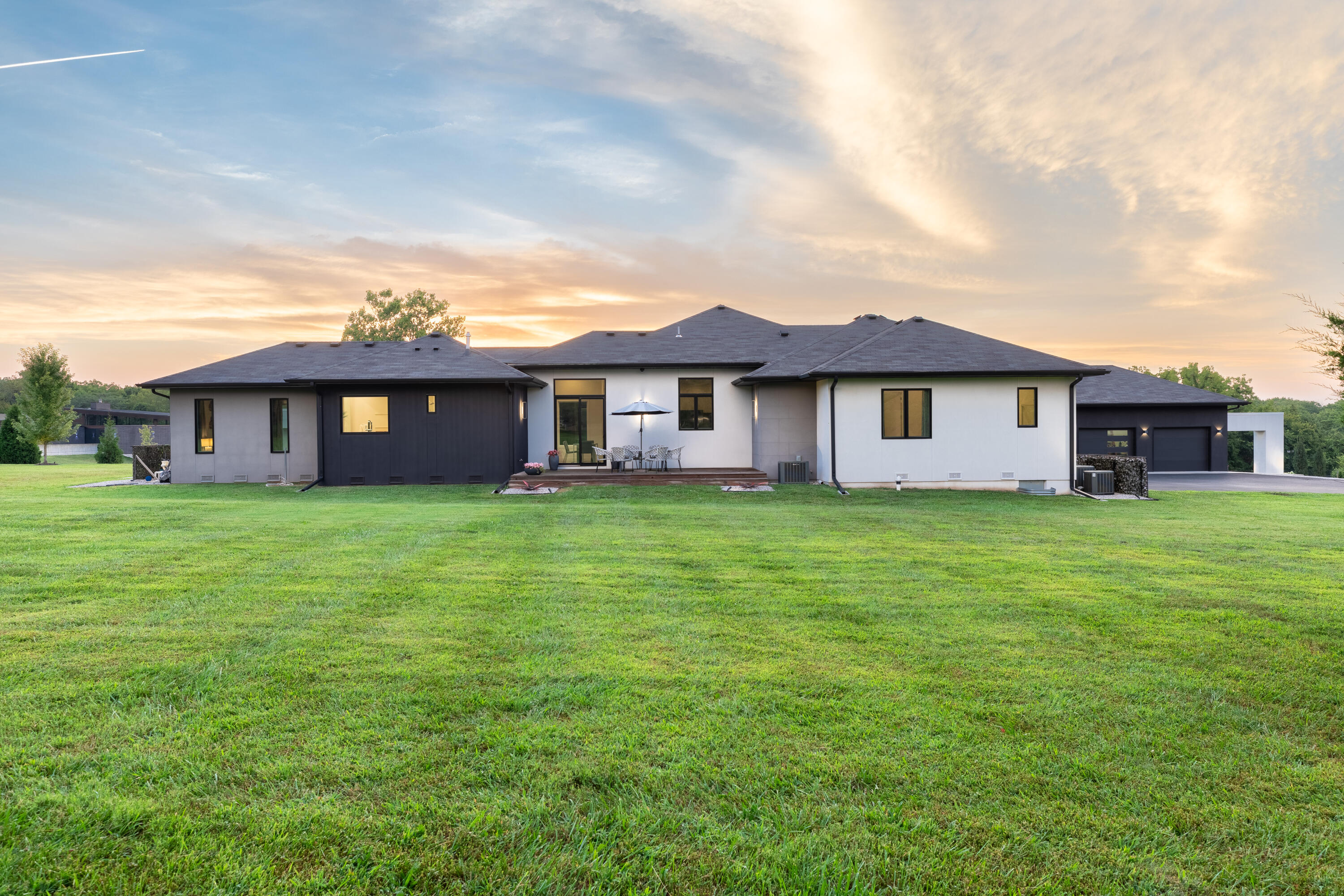6298 East Summit View Drive Property Photo 89