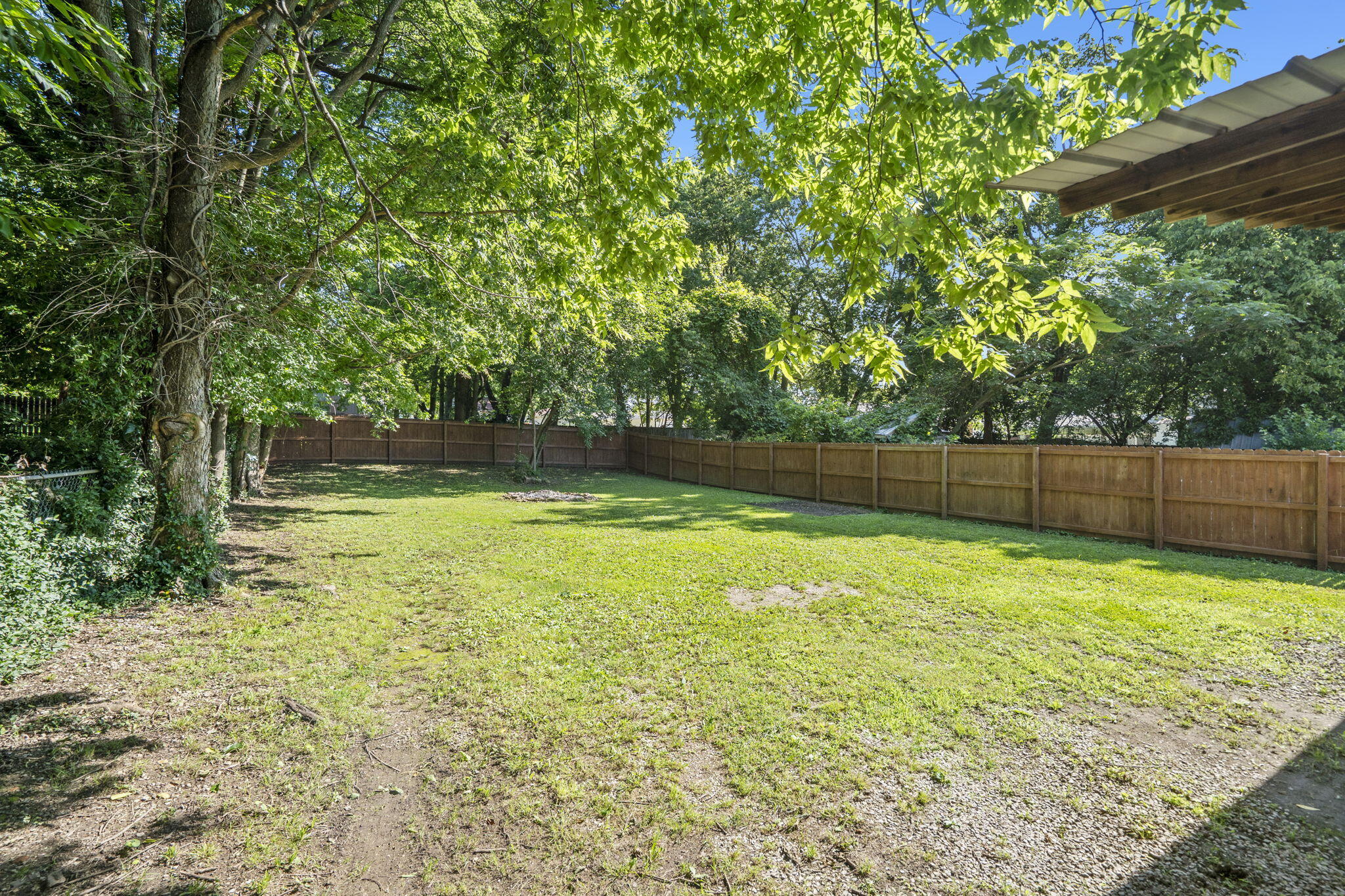 1117 East Locust Street Property Photo 19