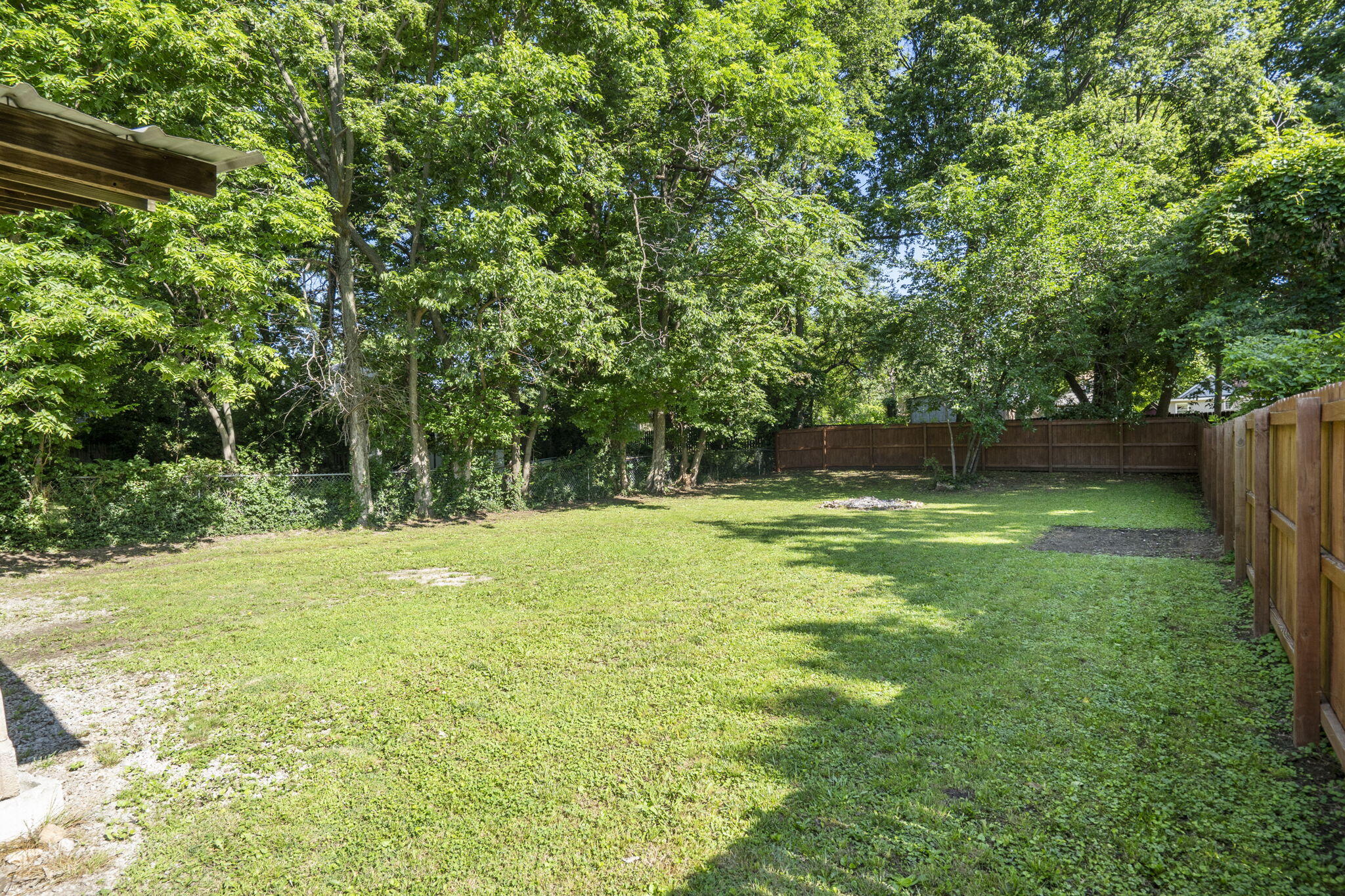 1117 East Locust Street Property Photo 20