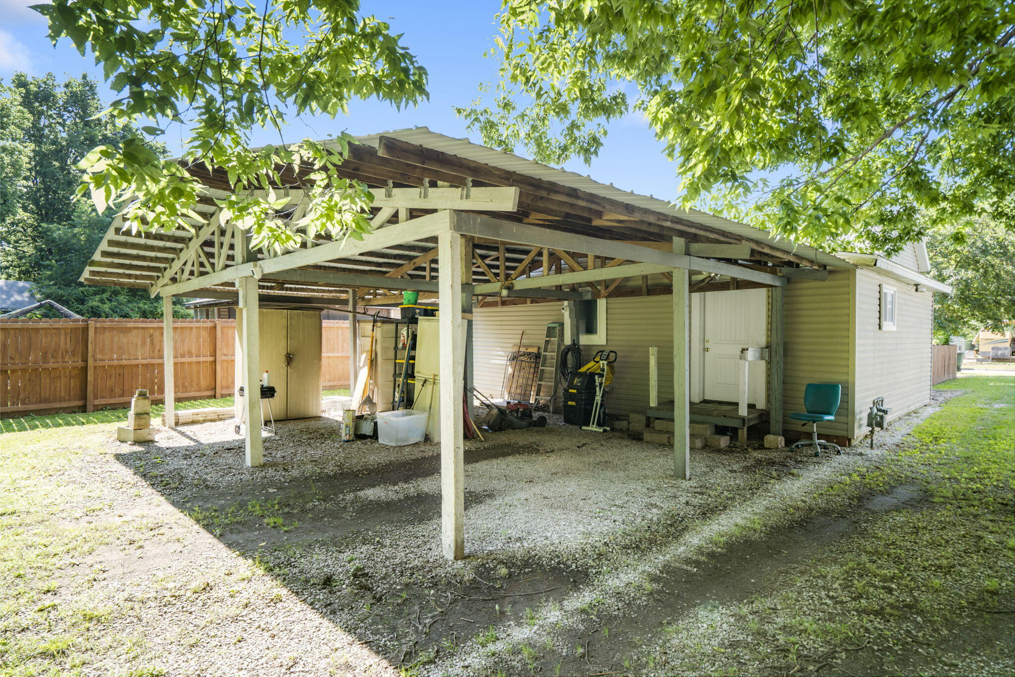 1117 East Locust Street Property Photo 24