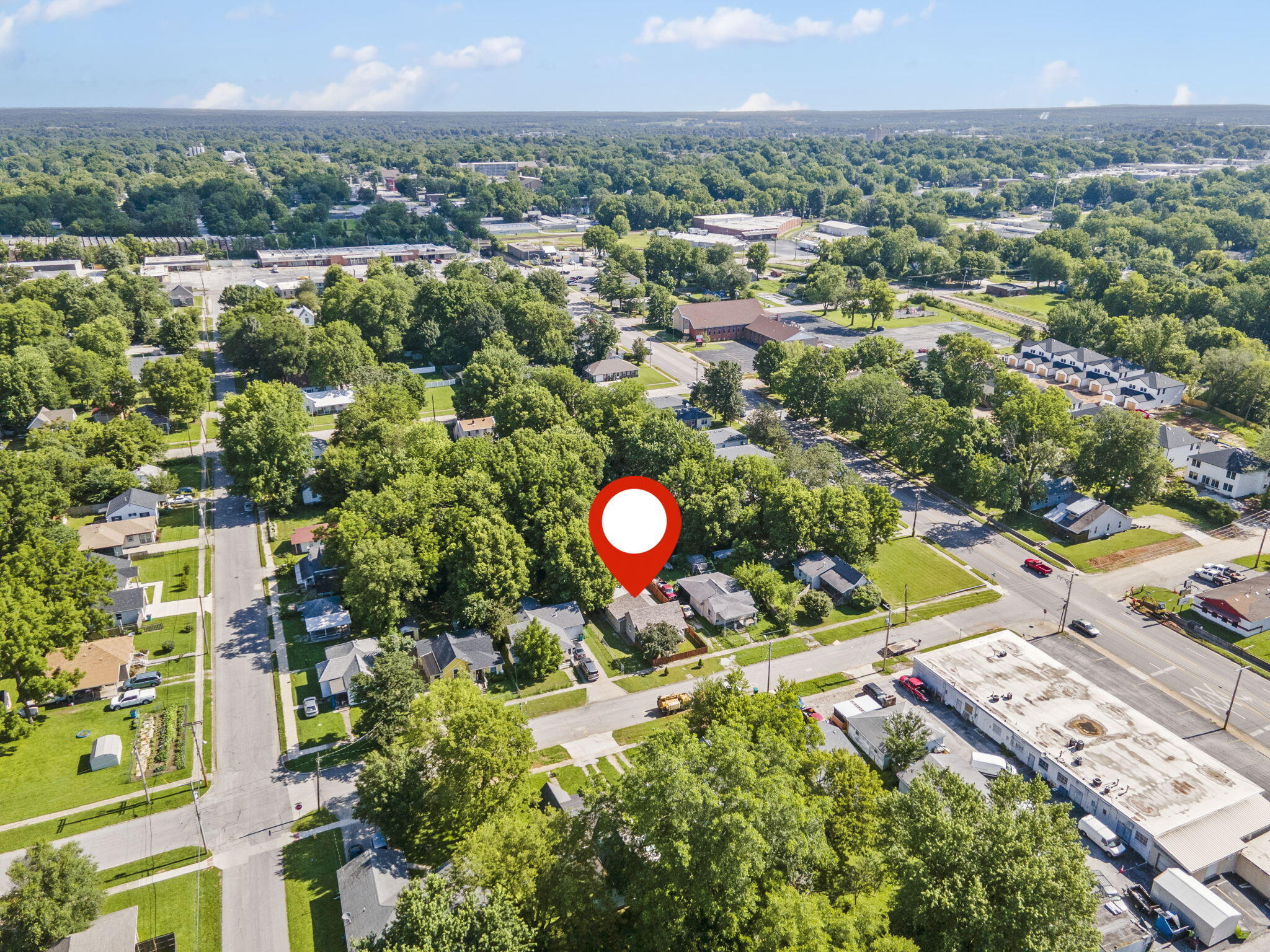 1117 East Locust Street Property Photo 27