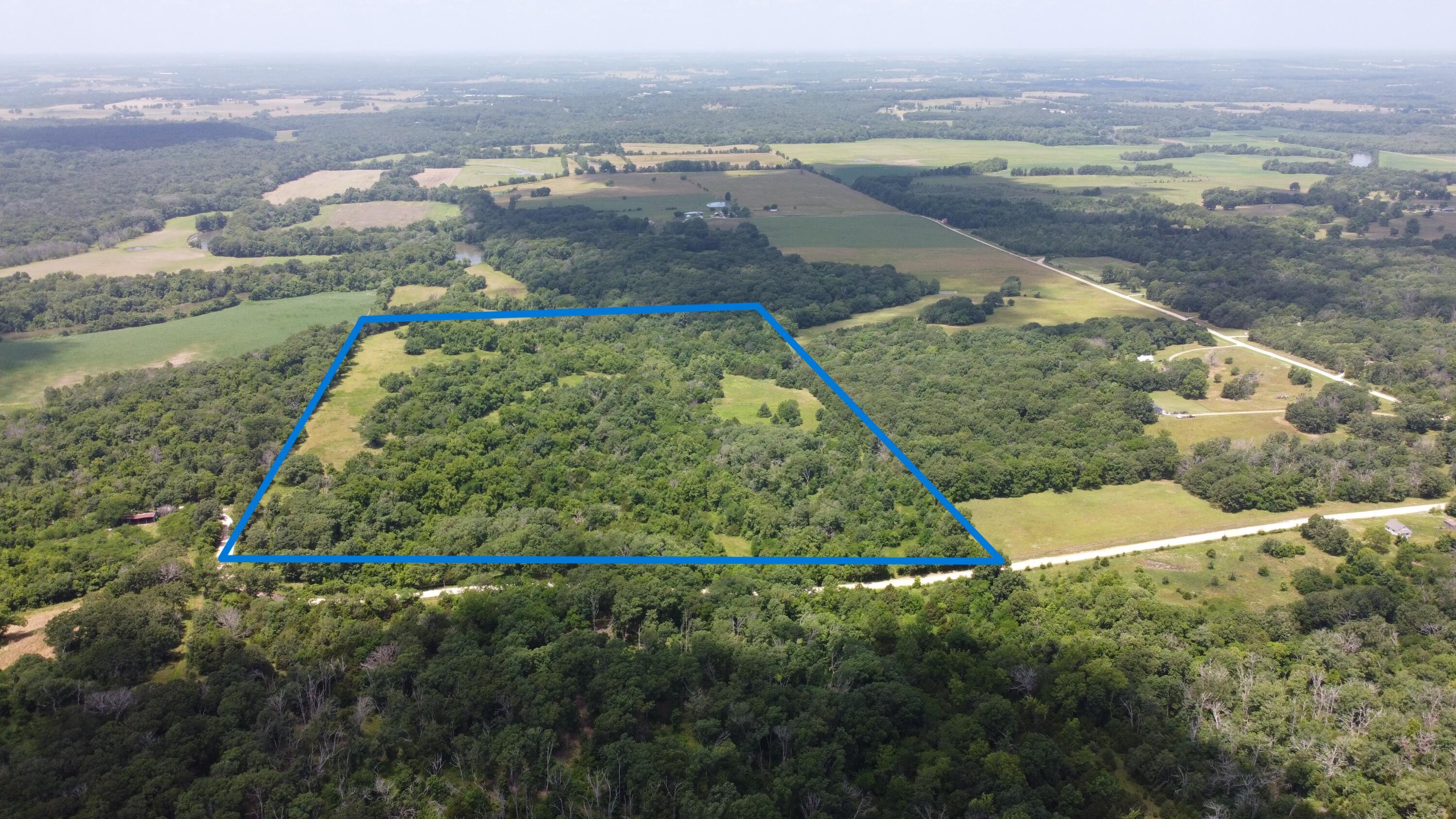000 South 1481 Road Property Photo 1