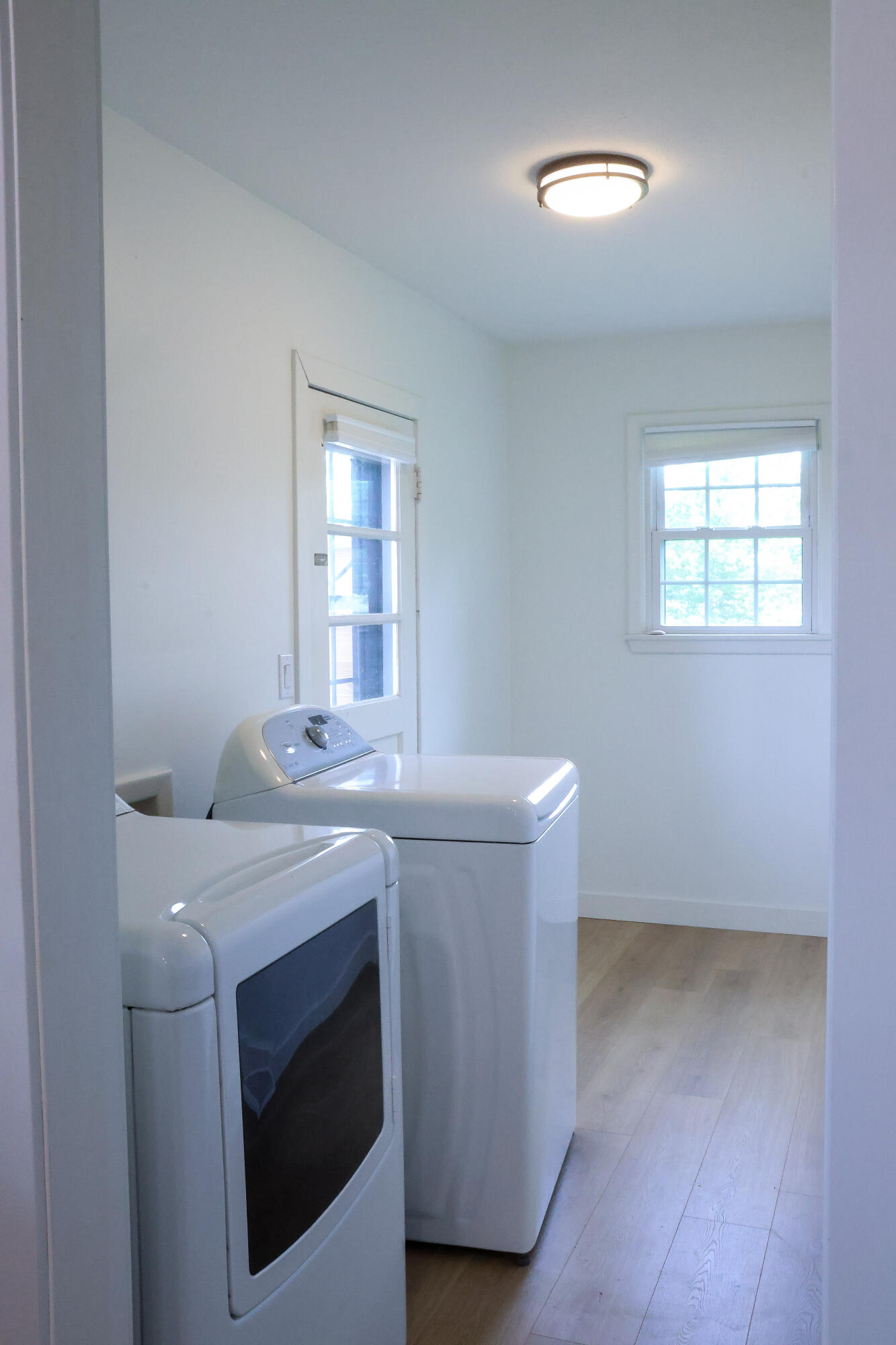 325 North Delaware Avenue Property Photo 10