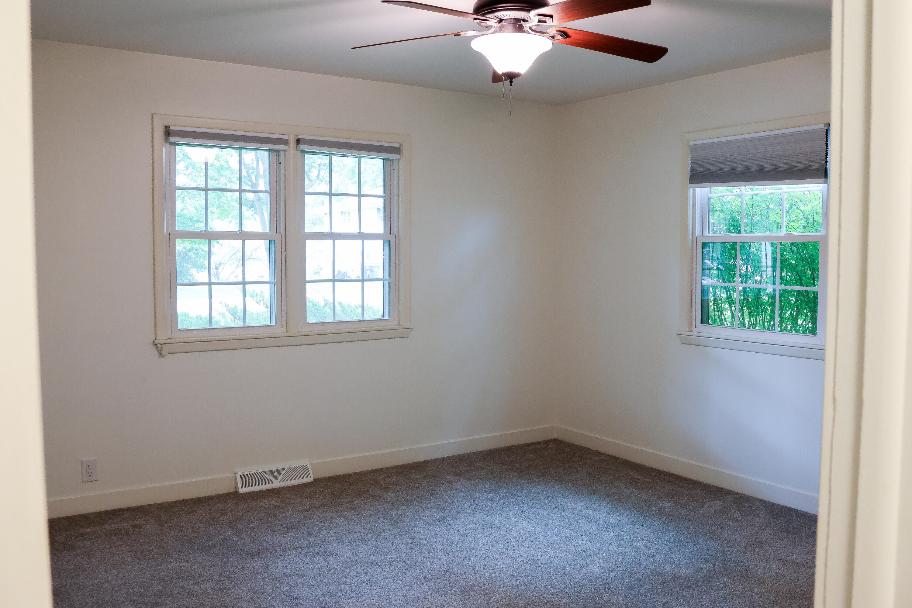 325 North Delaware Avenue Property Photo 14