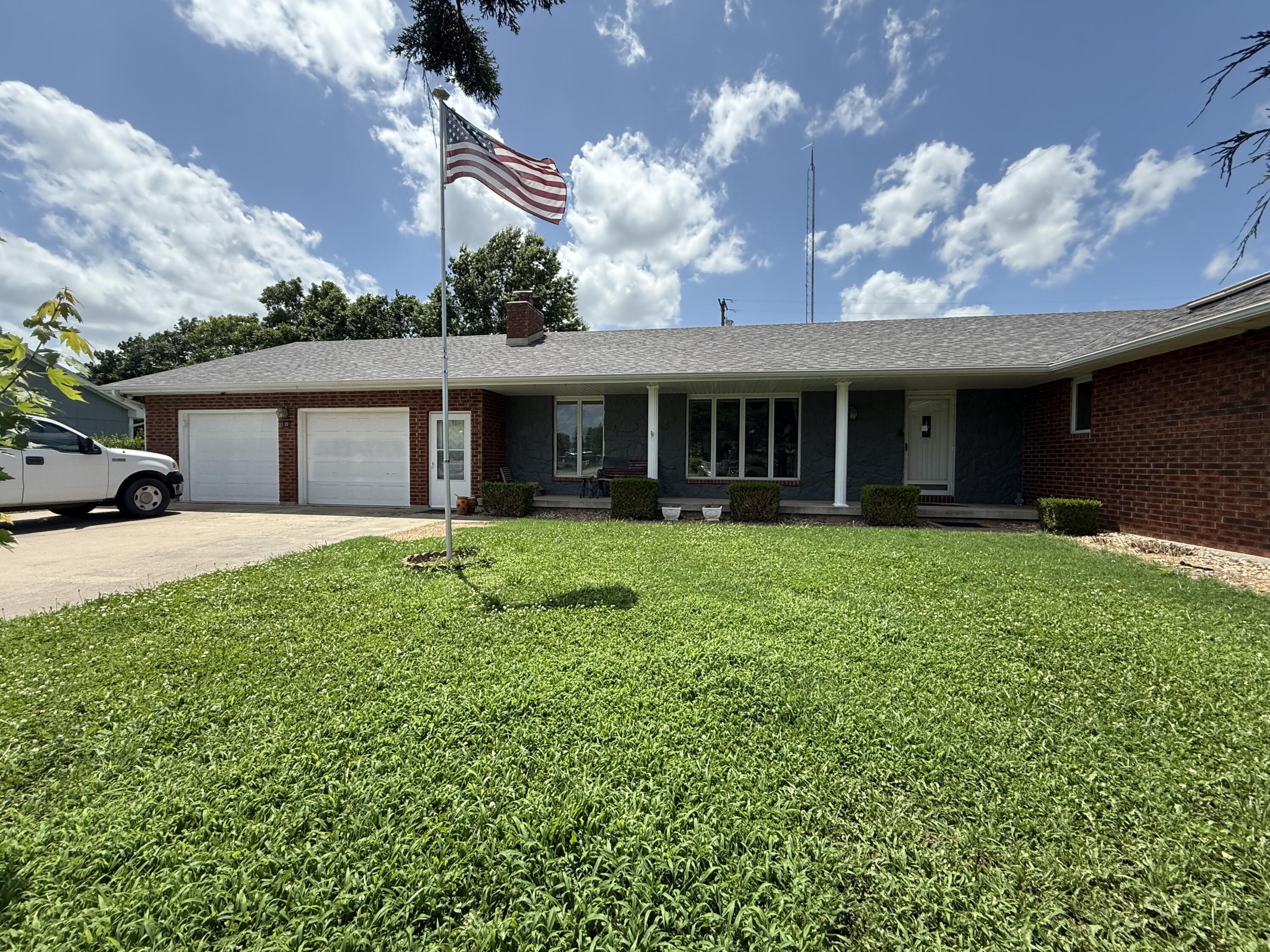 1301 West Blair Drive Property Photo 1