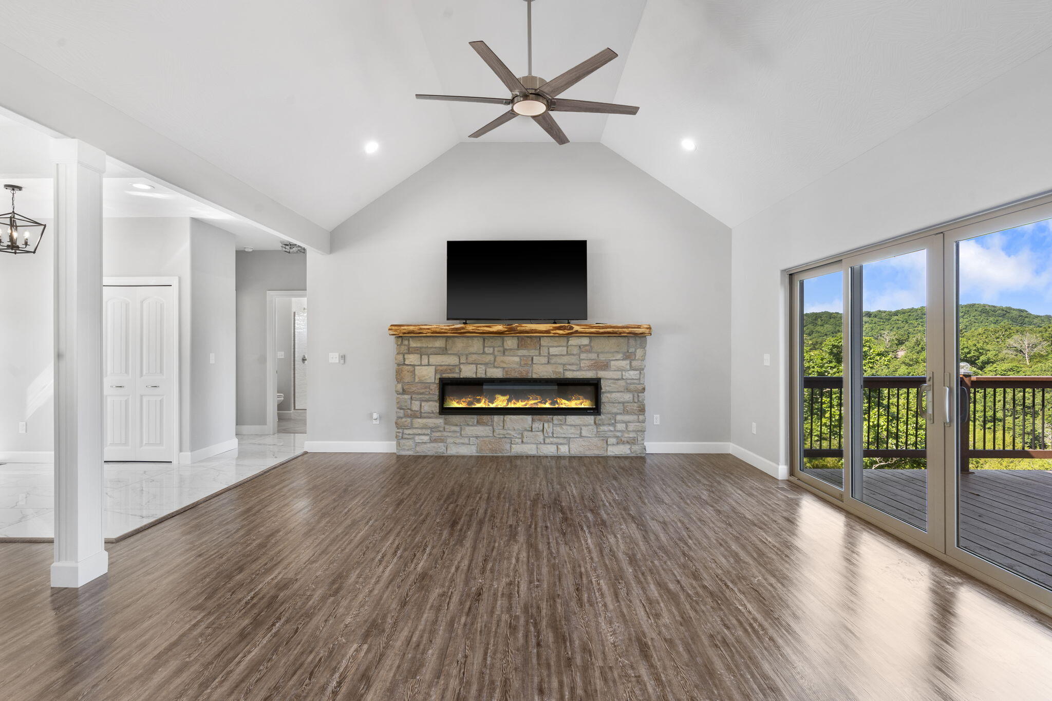 653 Forest Lake Drive Property Photo 10