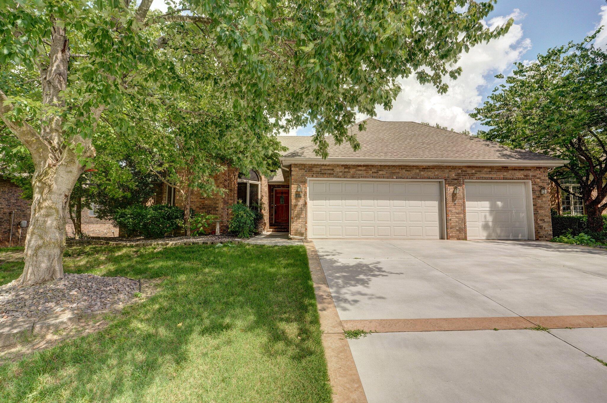 5150 South Dollison Avenue Property Photo 3