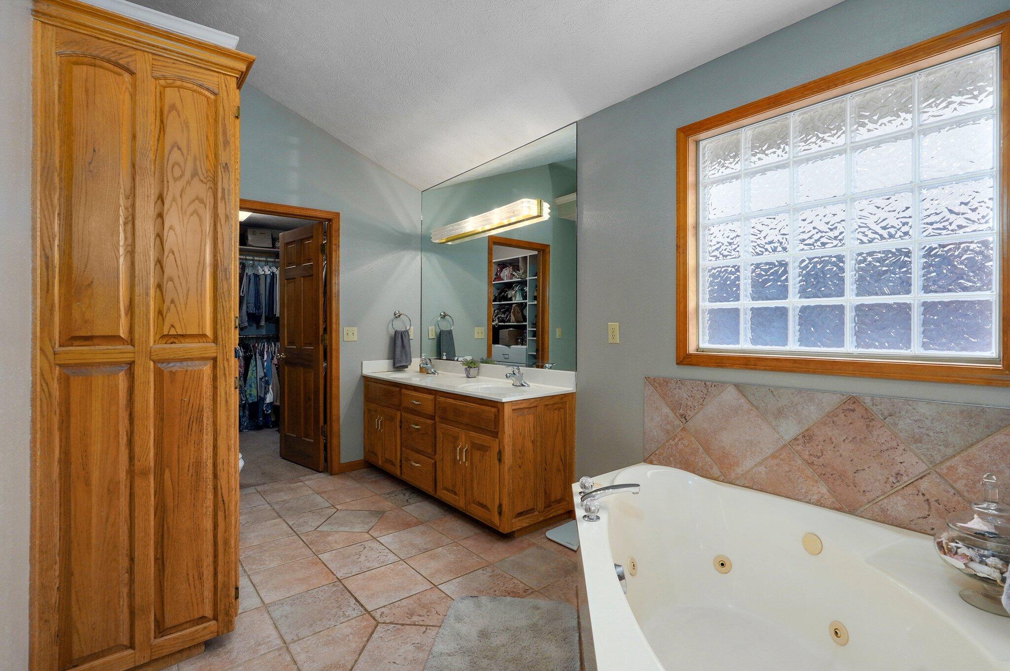 5150 South Dollison Avenue Property Photo 19