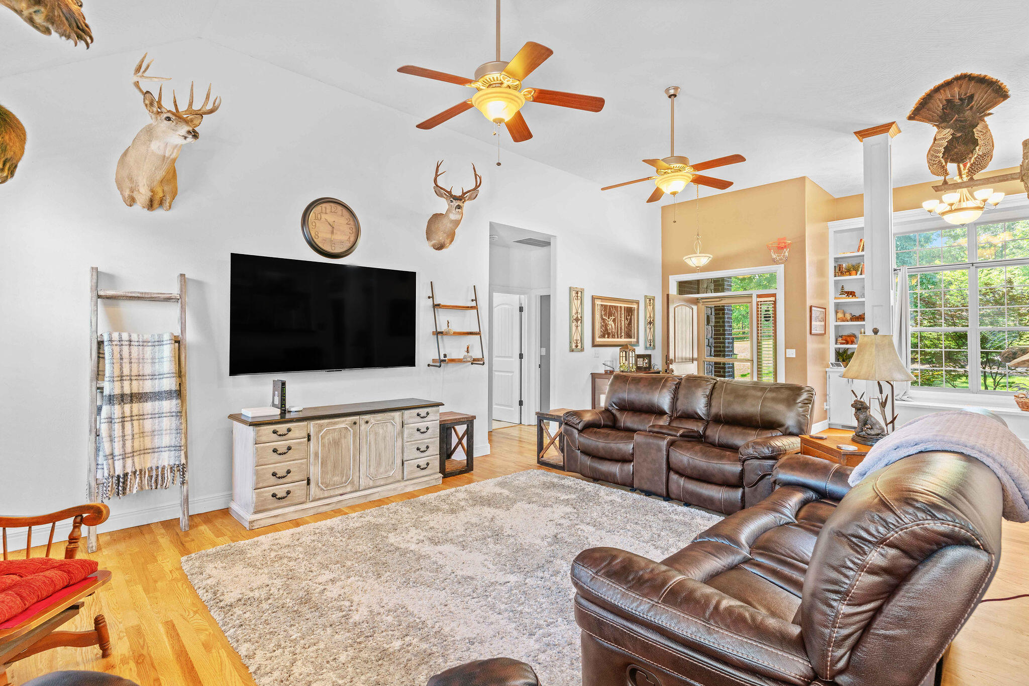 155 Elk Creek Road Property Photo 4