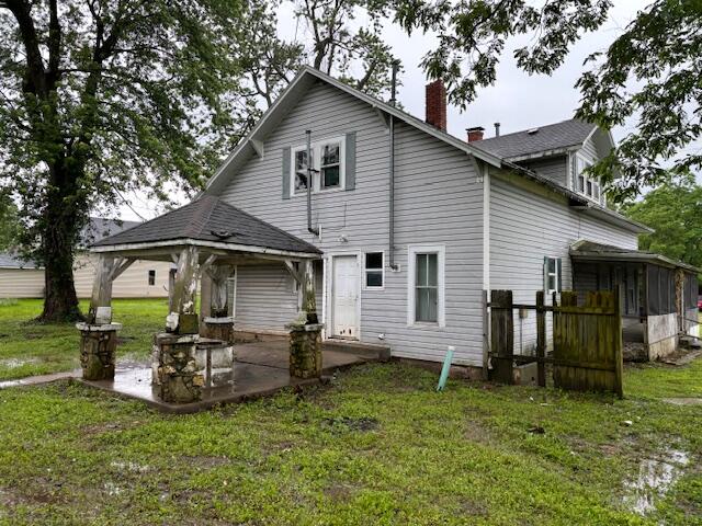 148 East Front Street Property Photo 5