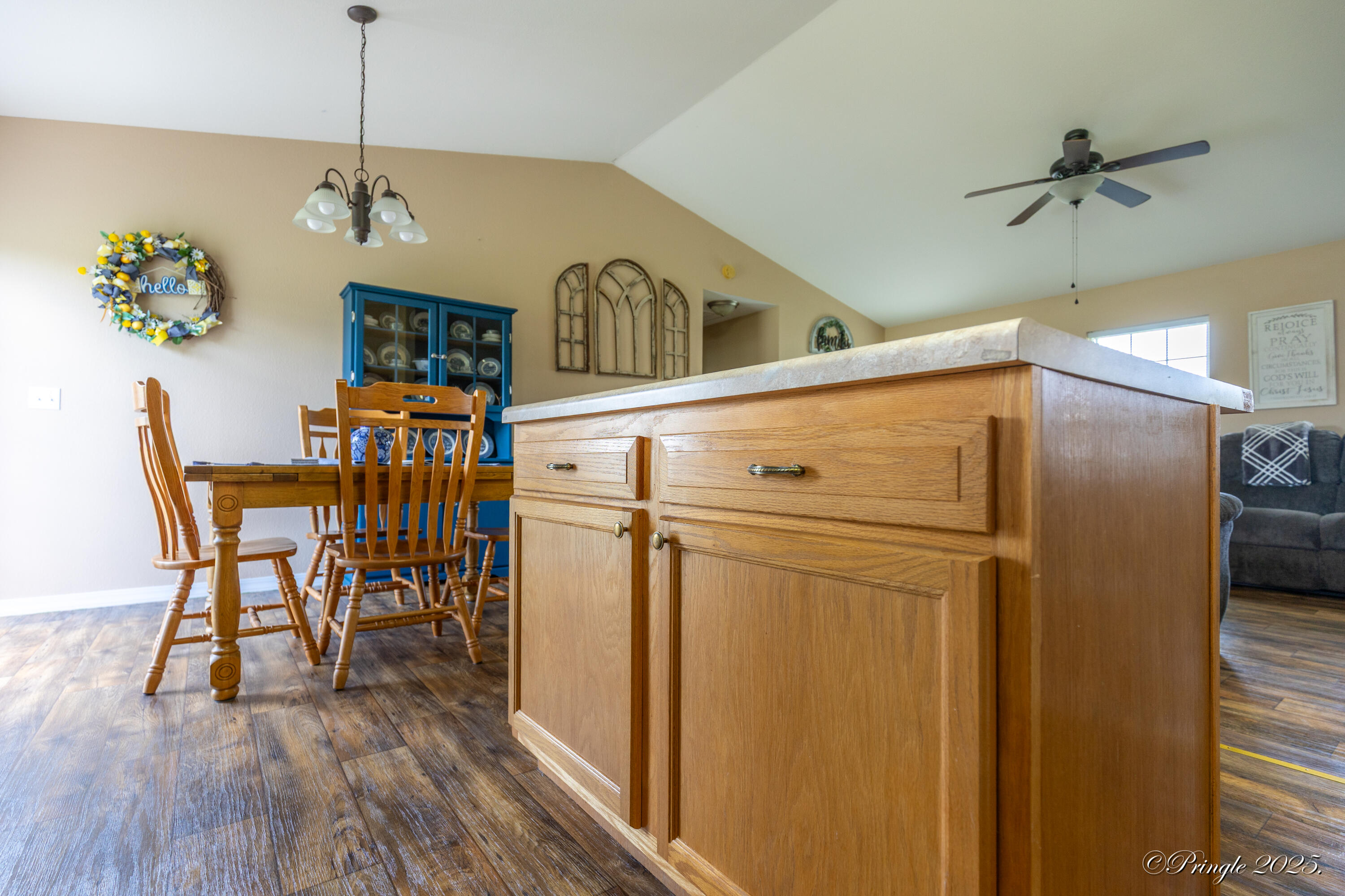 1704 Luna Drive Property Photo 12