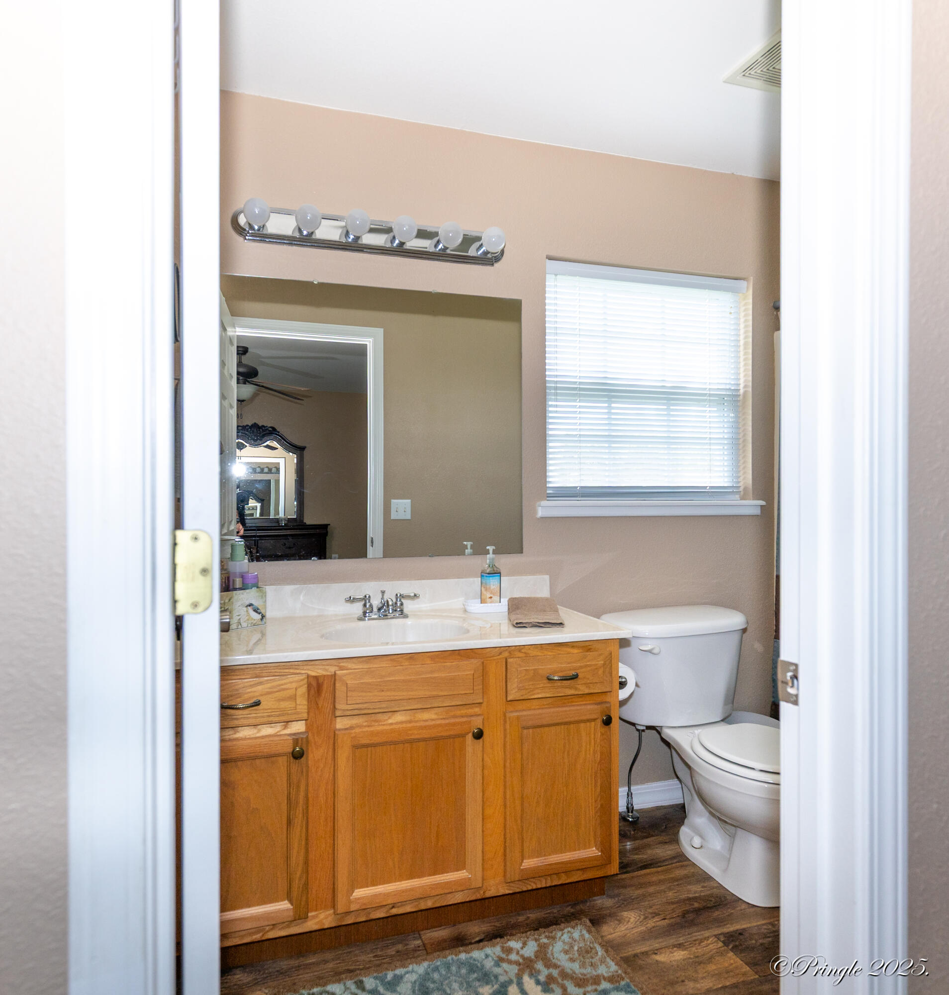 1704 Luna Drive Property Photo 17