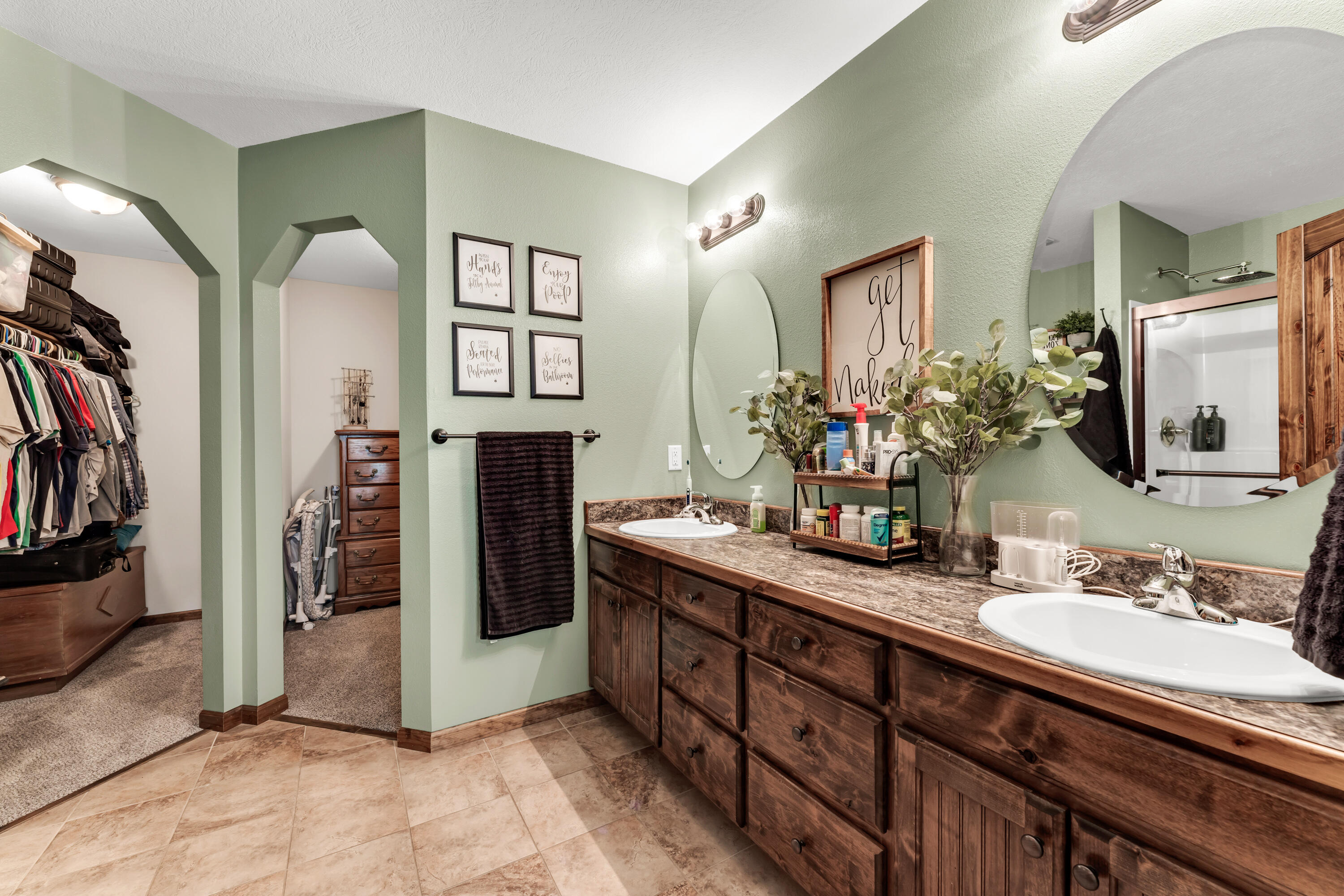 409 Bradford Pear Property Photo 4