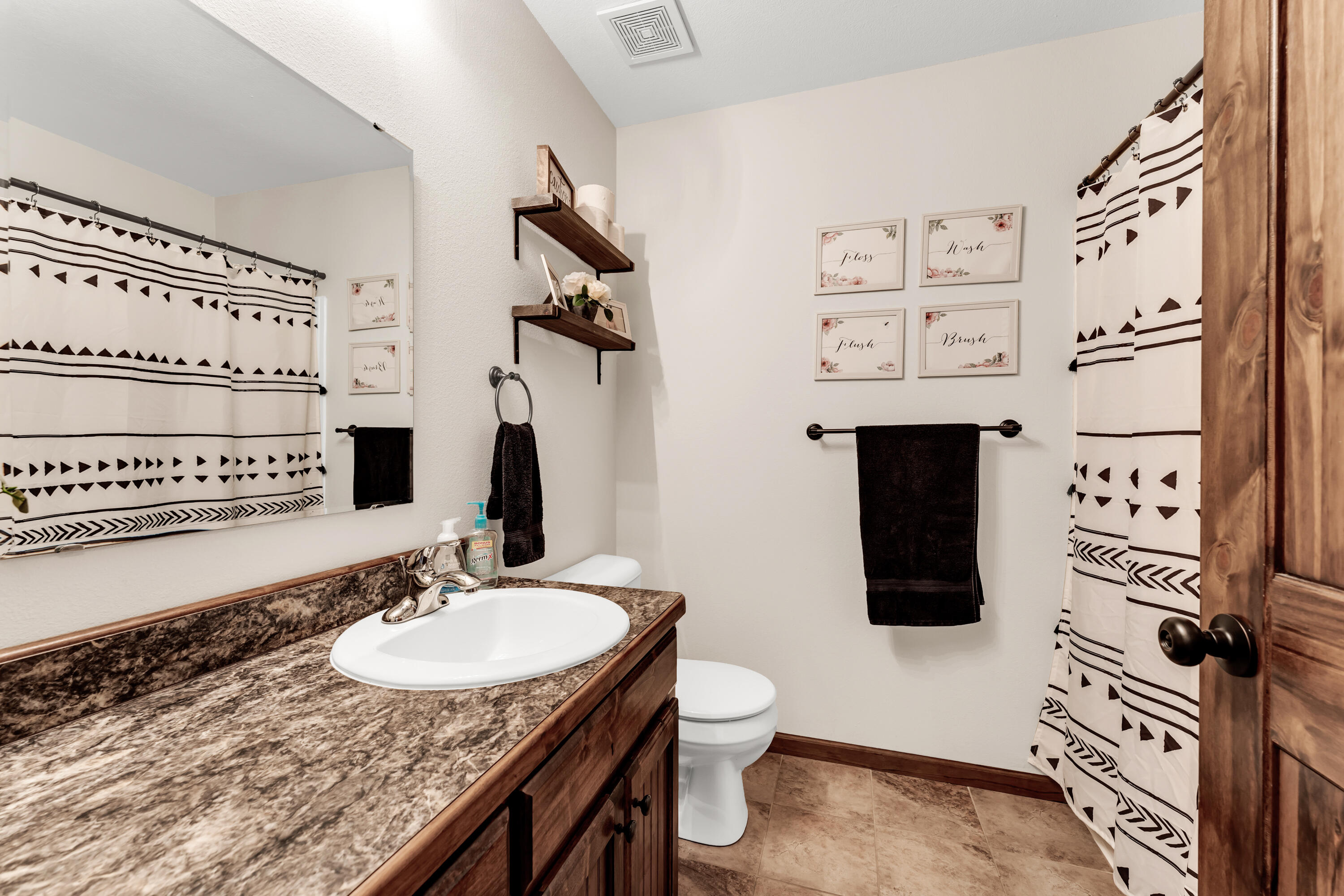 409 Bradford Pear Property Photo 22