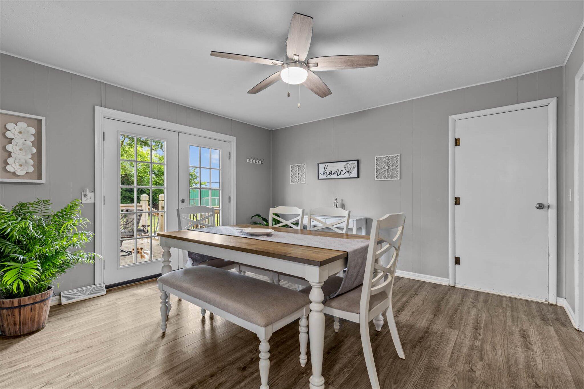 419 Harrison Street Property Photo 13
