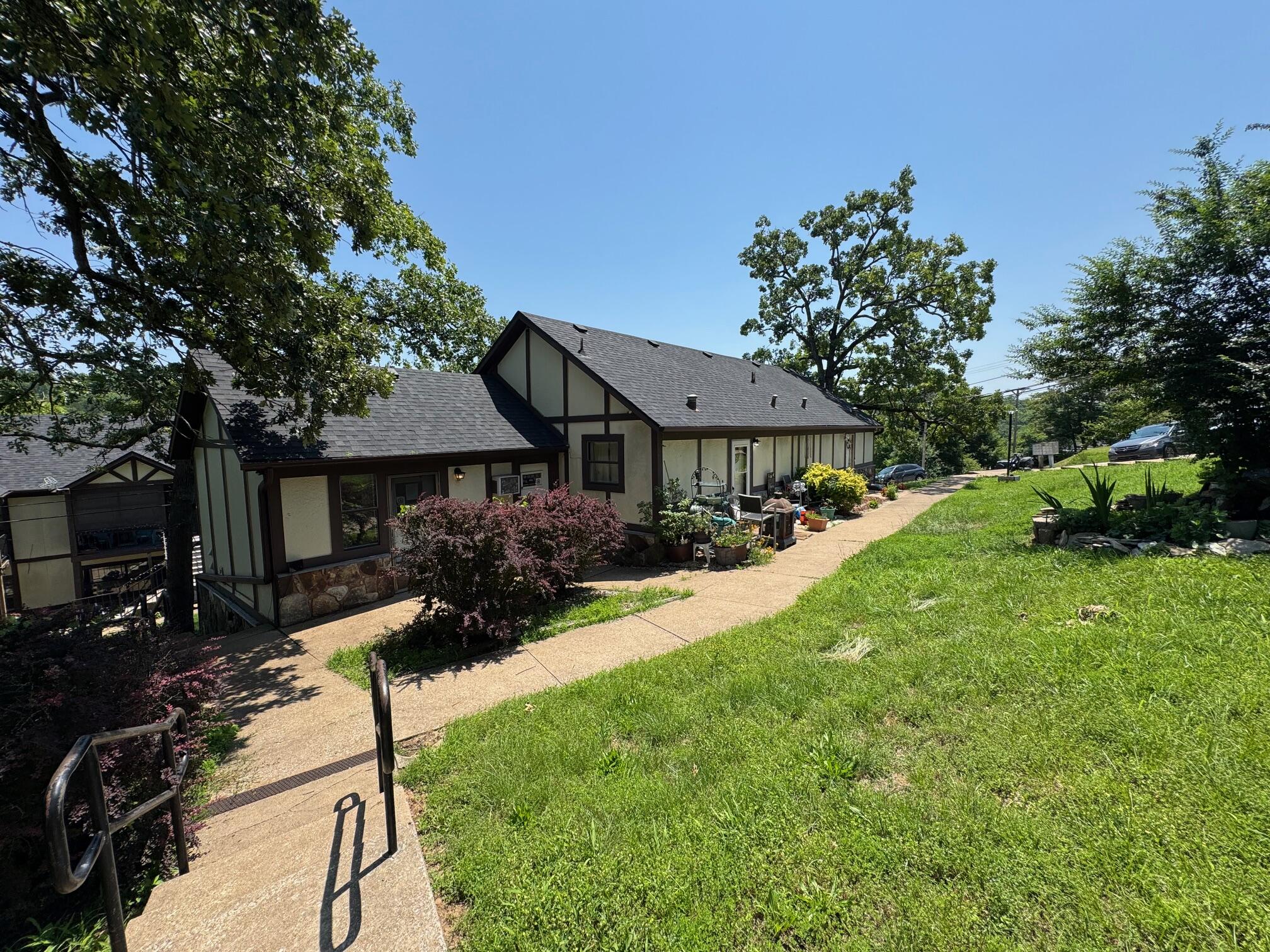 128 2nd Street Property Photo 10