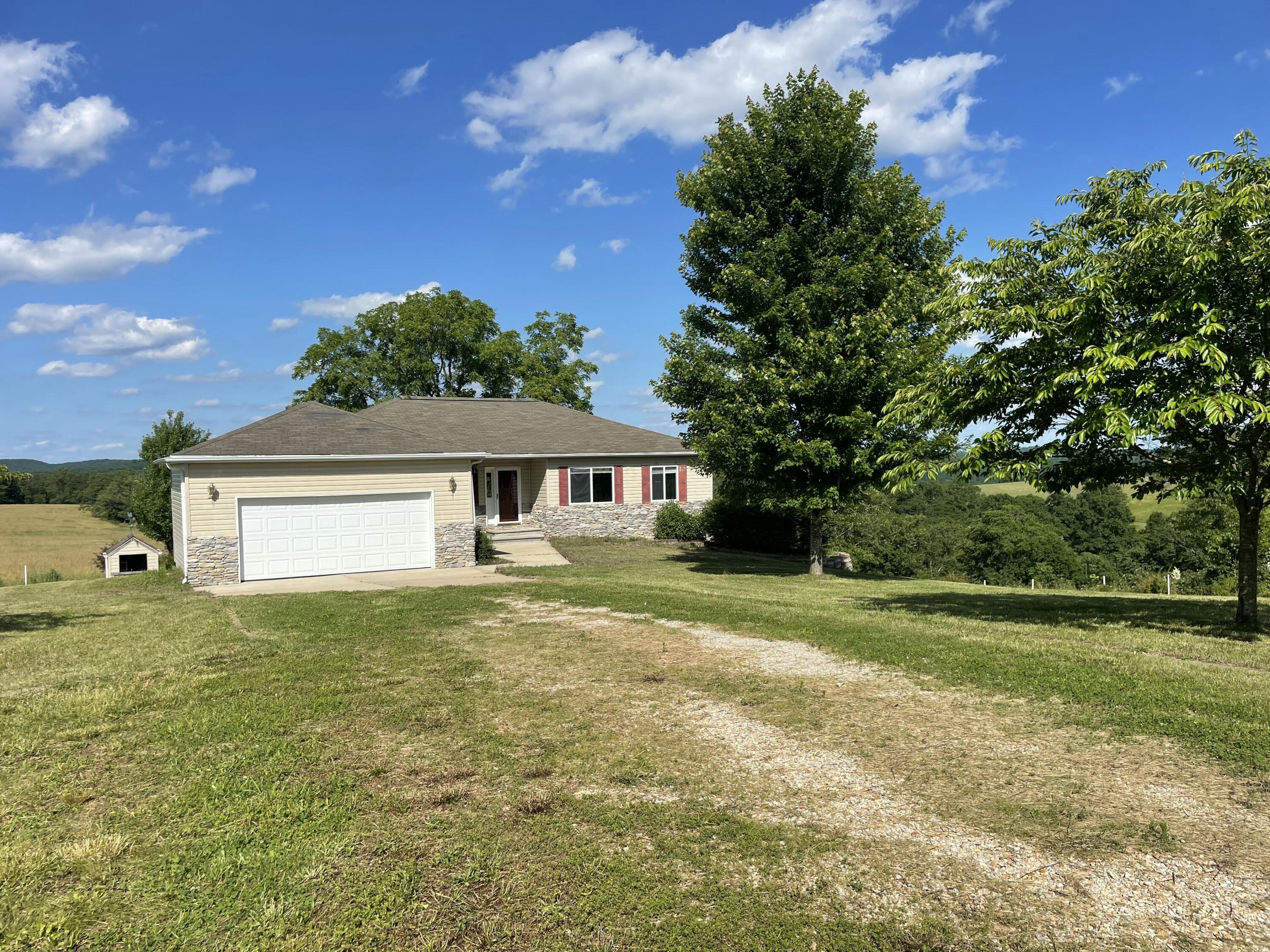 22017 East State Hwy 76 Property Photo 7