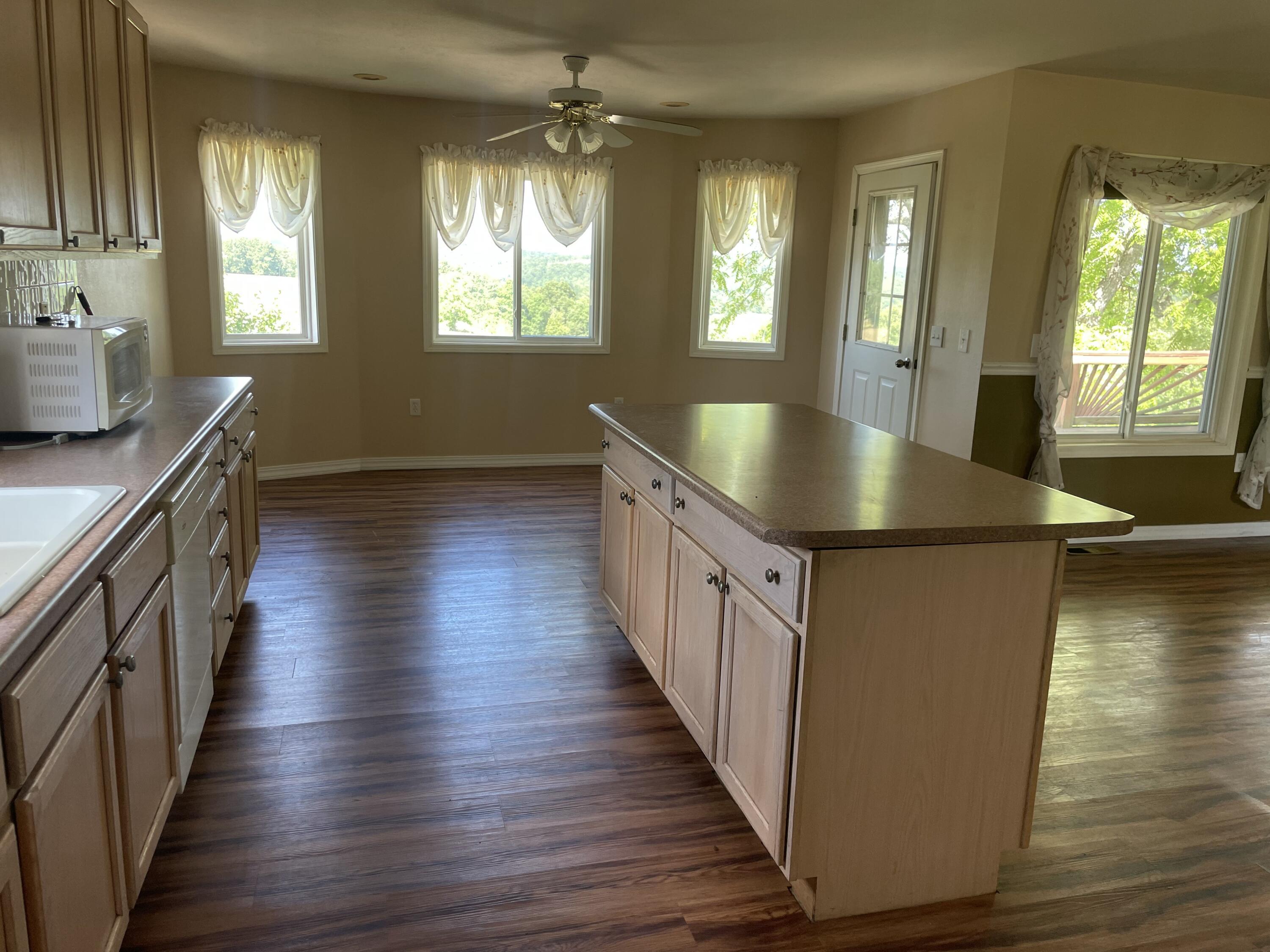 22017 East State Hwy 76 Property Photo 25