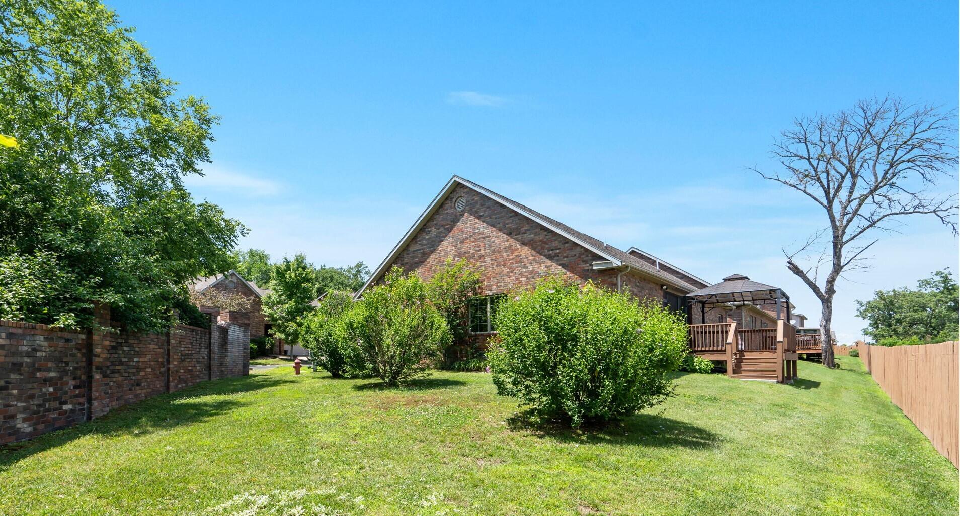 110 Stillwood Drive Property Photo 3